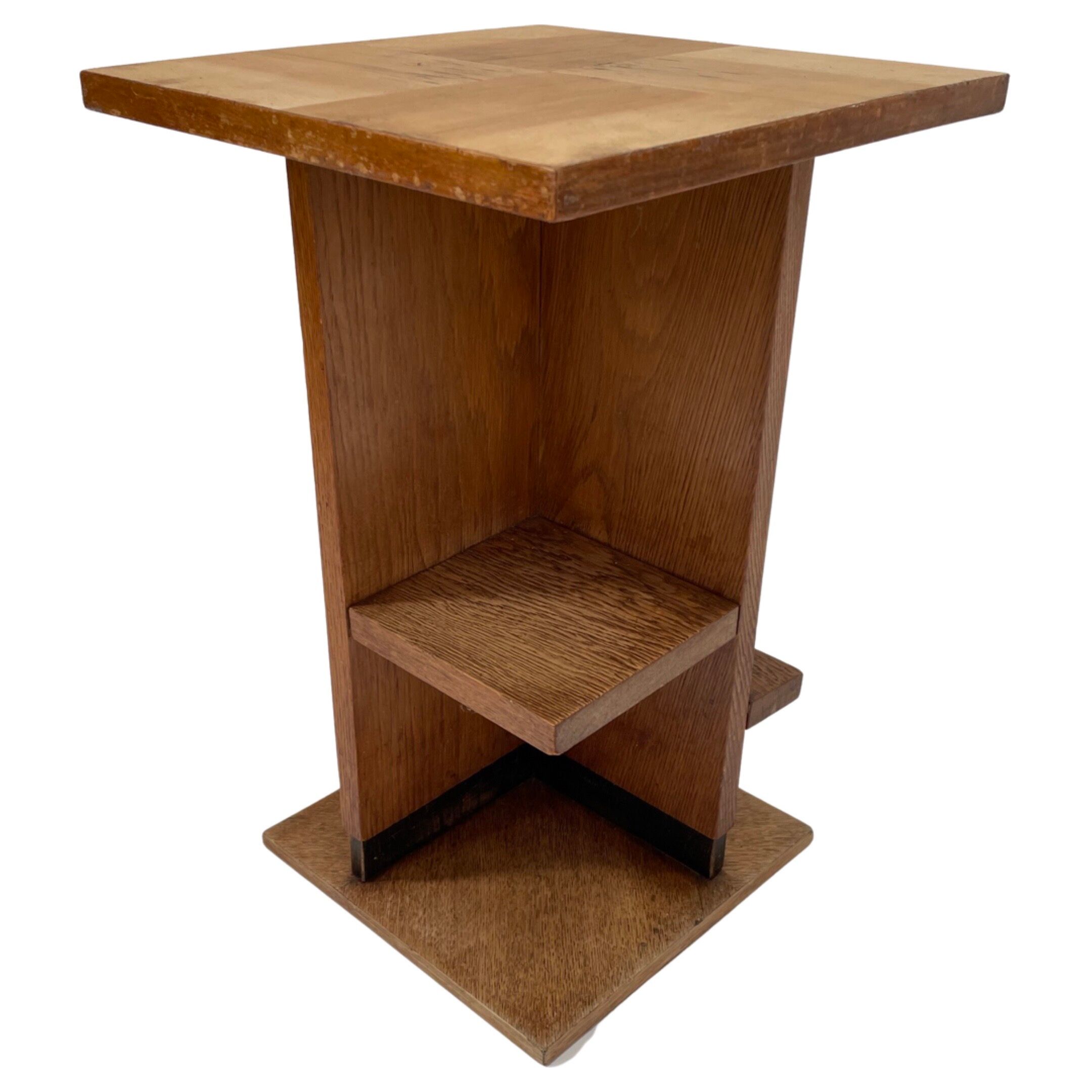 Art Deco side table design