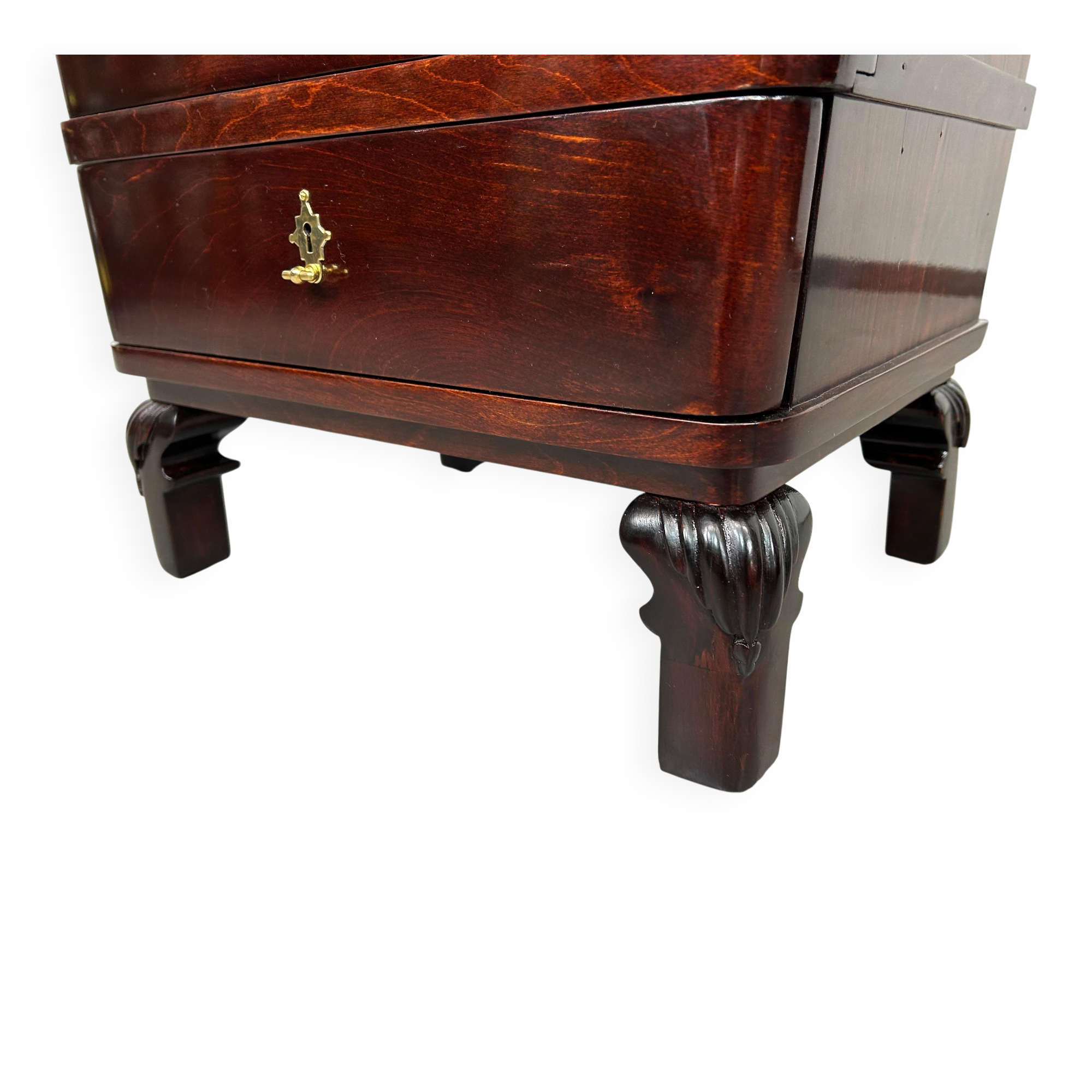 Small Art Deco cabinet attributed to Lajos Kozma.