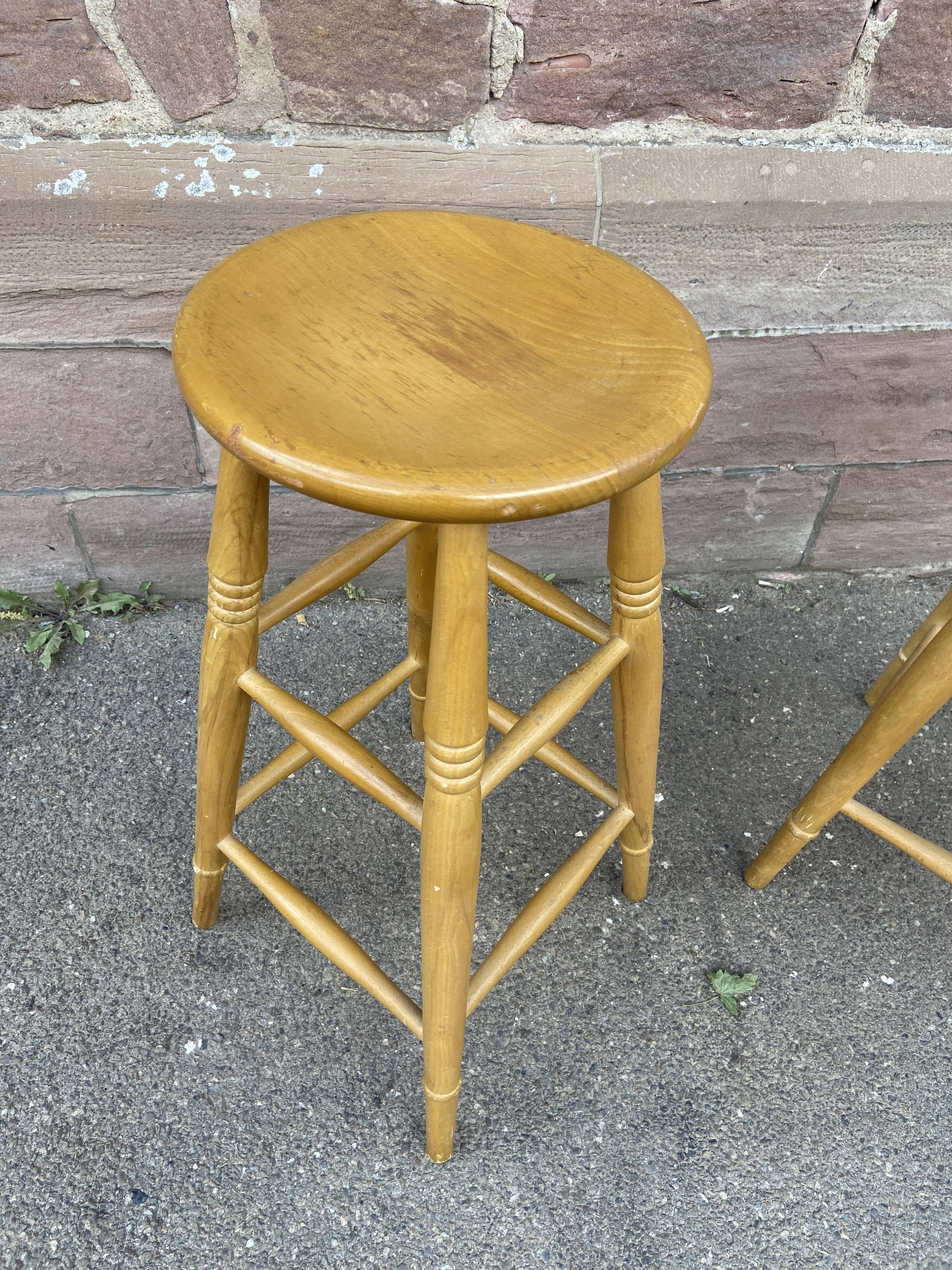 Paire de tabourets de bar bois 1960