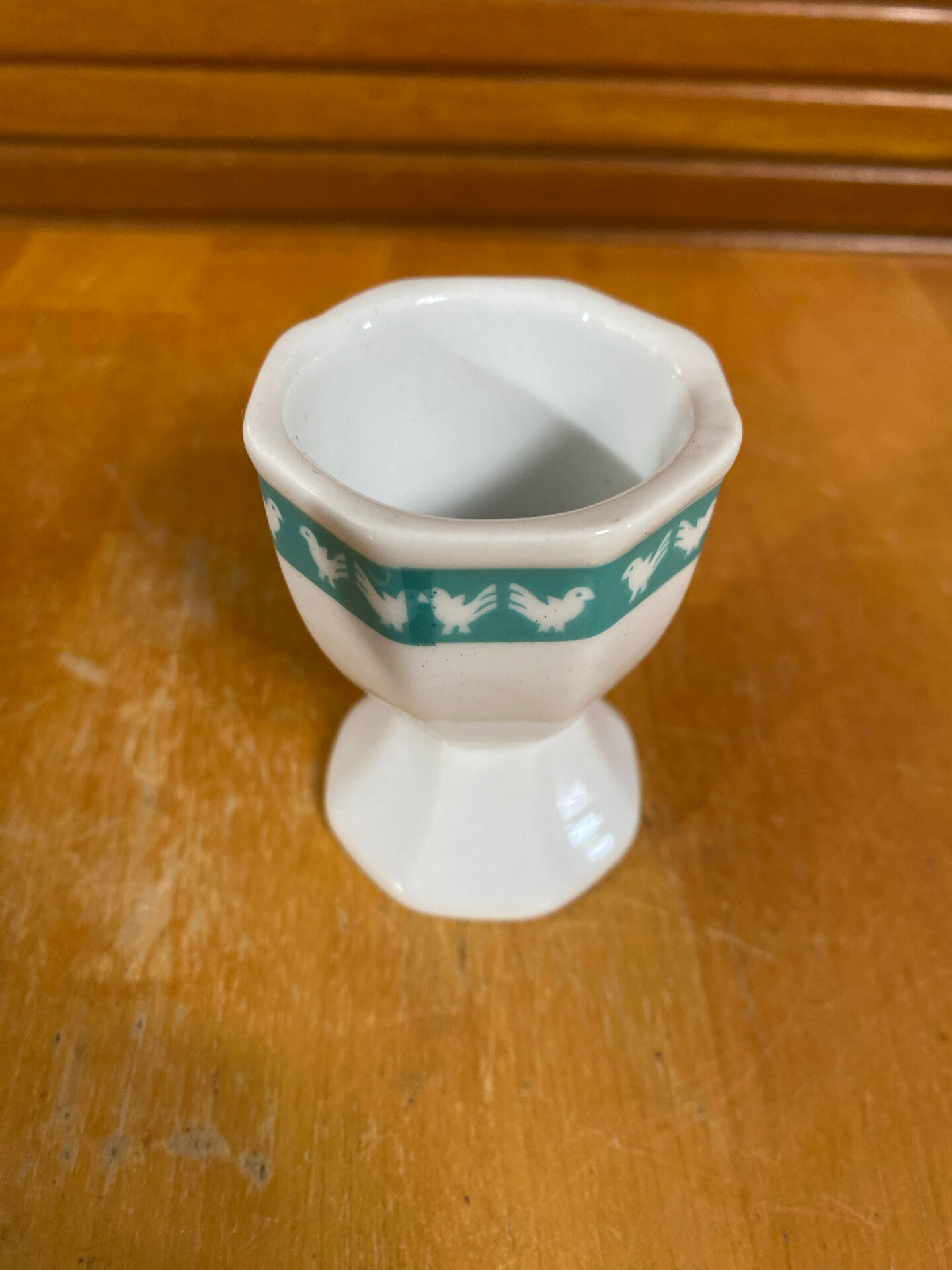 Set of 4 egg cups francoise saget white porcelain chicken decor