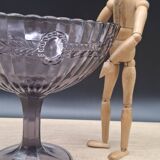 Large purple glass fruit bowl Manage