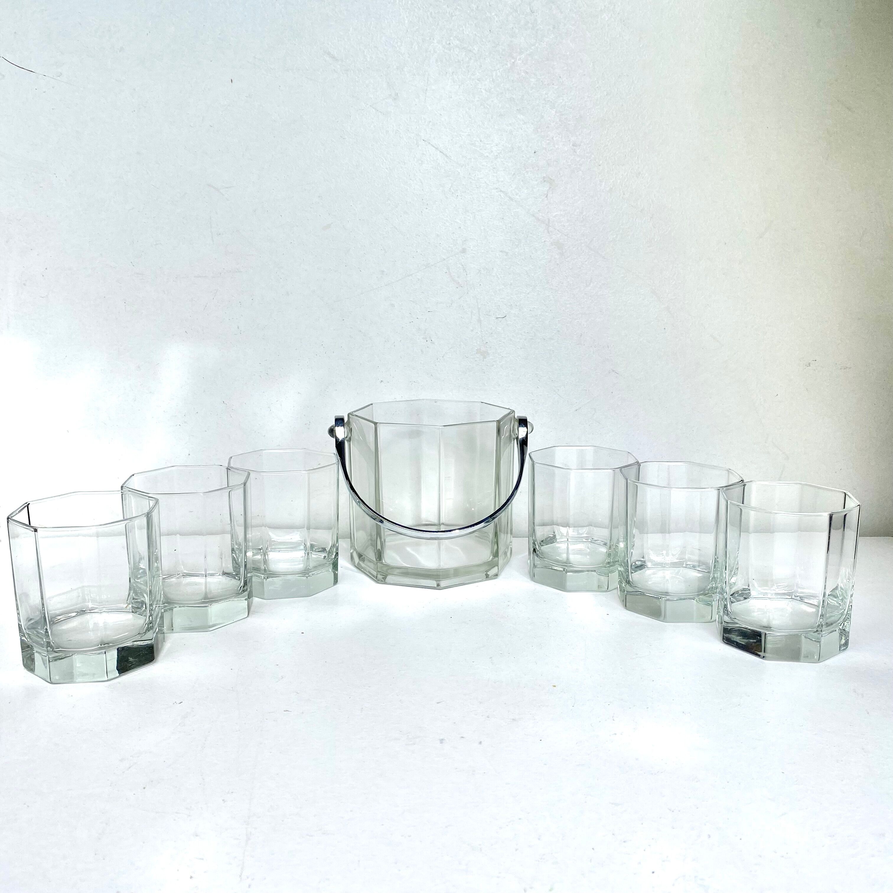 Wisky glasses and ice bucket