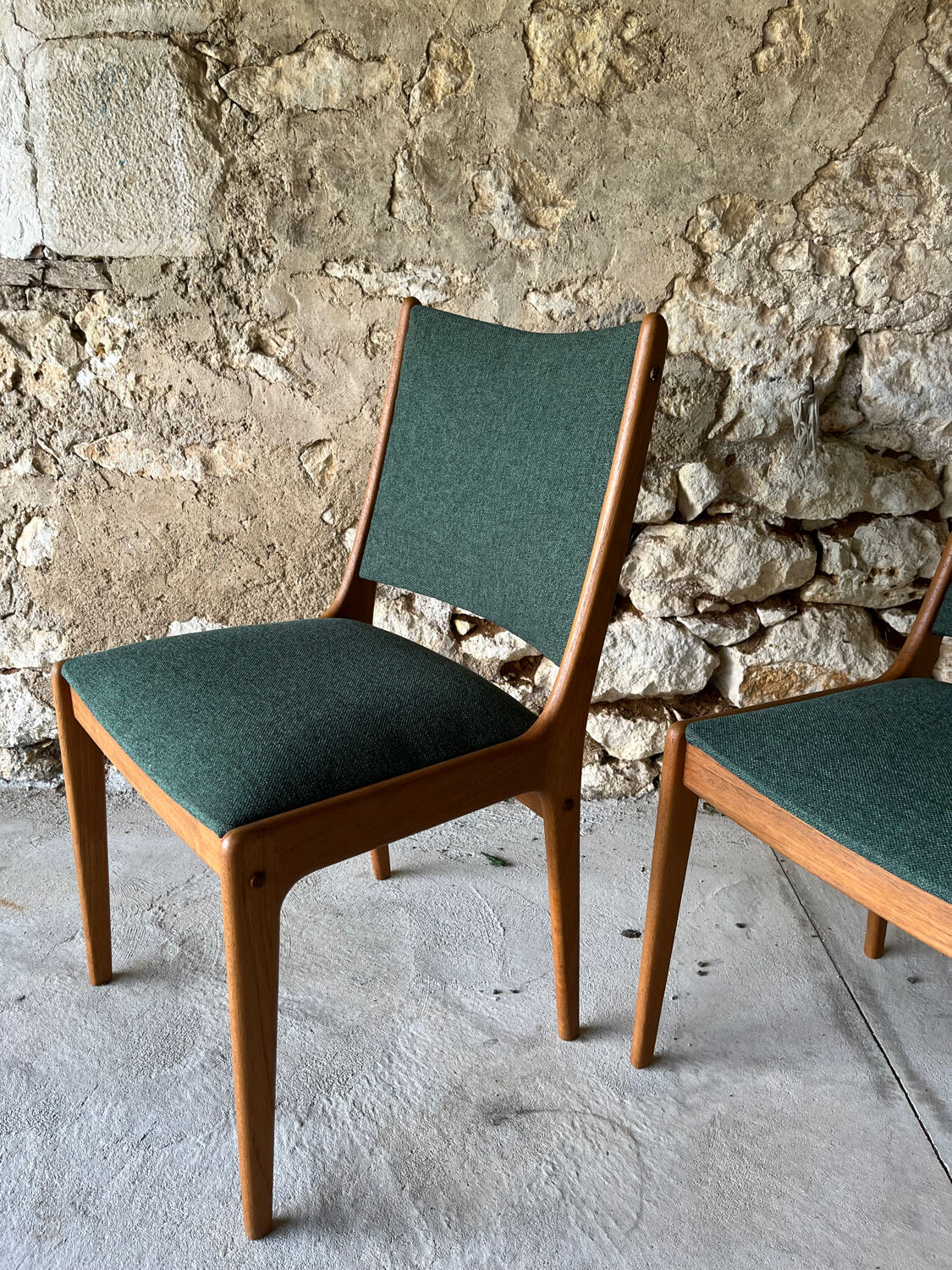 Pair of chairs by Johannes Andersen