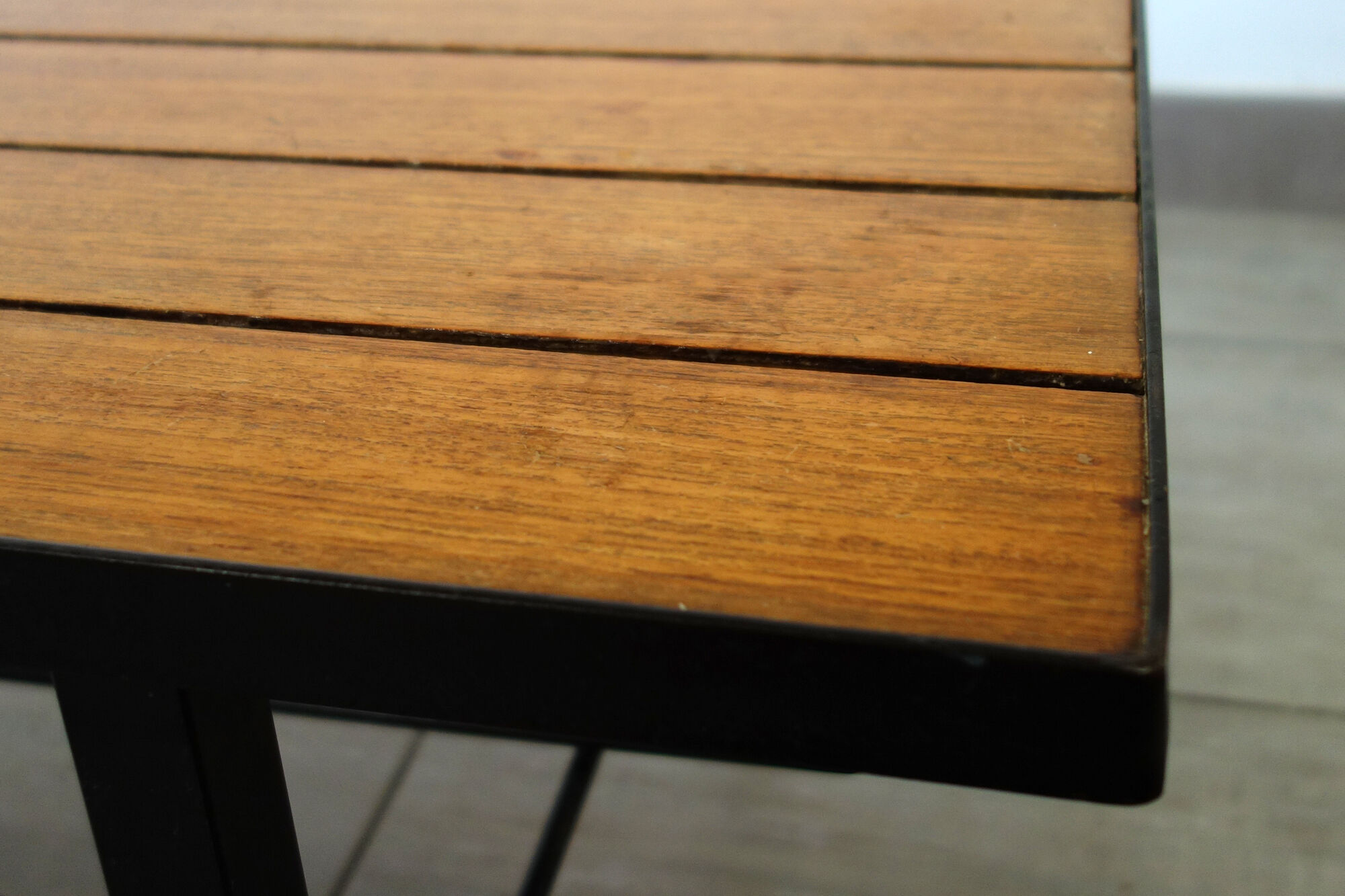 Table basse céramique et bois années 60