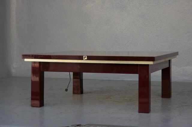 Table basse design 1970 Paco Rabannes en laque