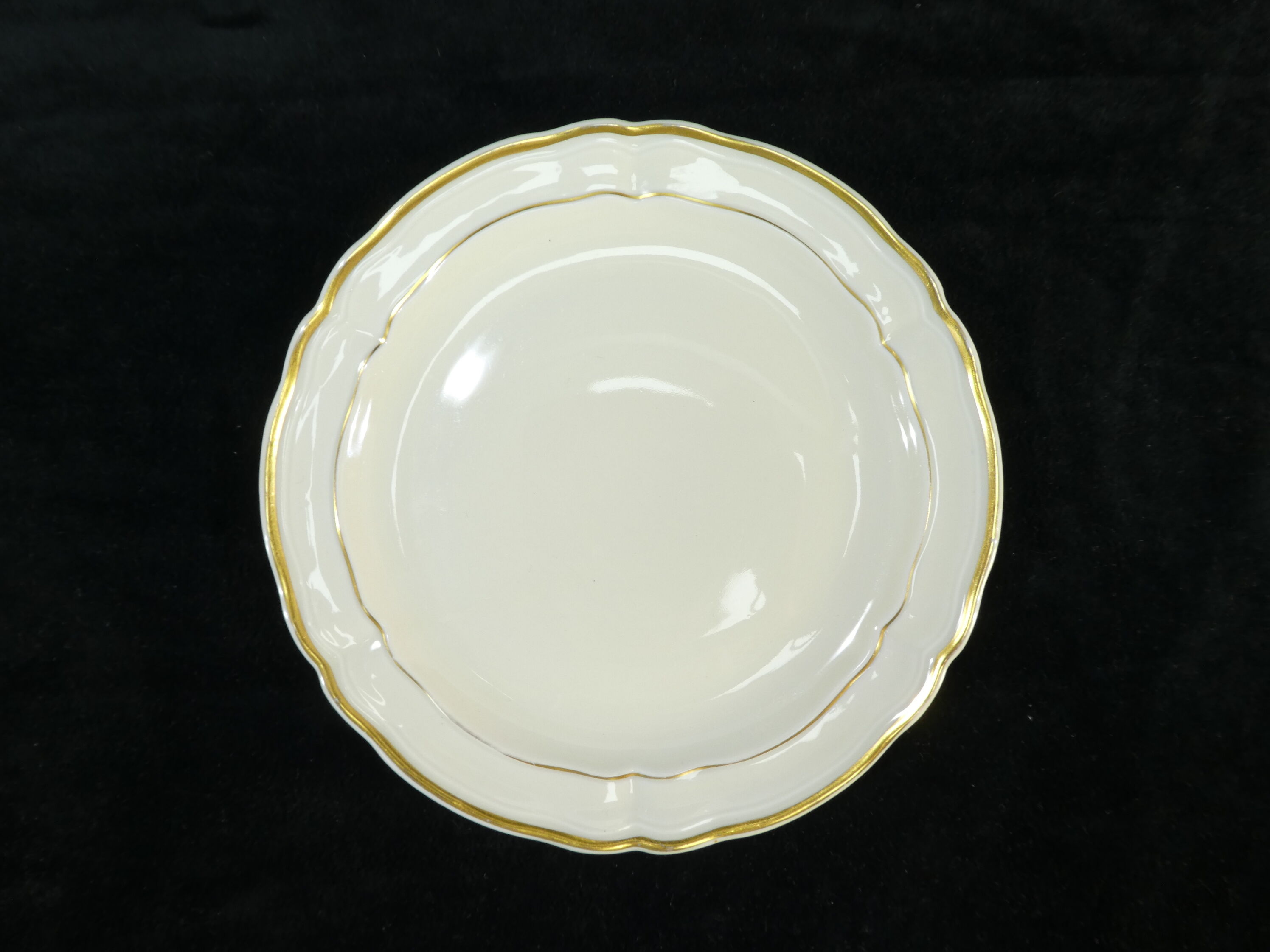Porcelain pie service from Limoges Bernardaud model louis xv