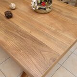 Farm table