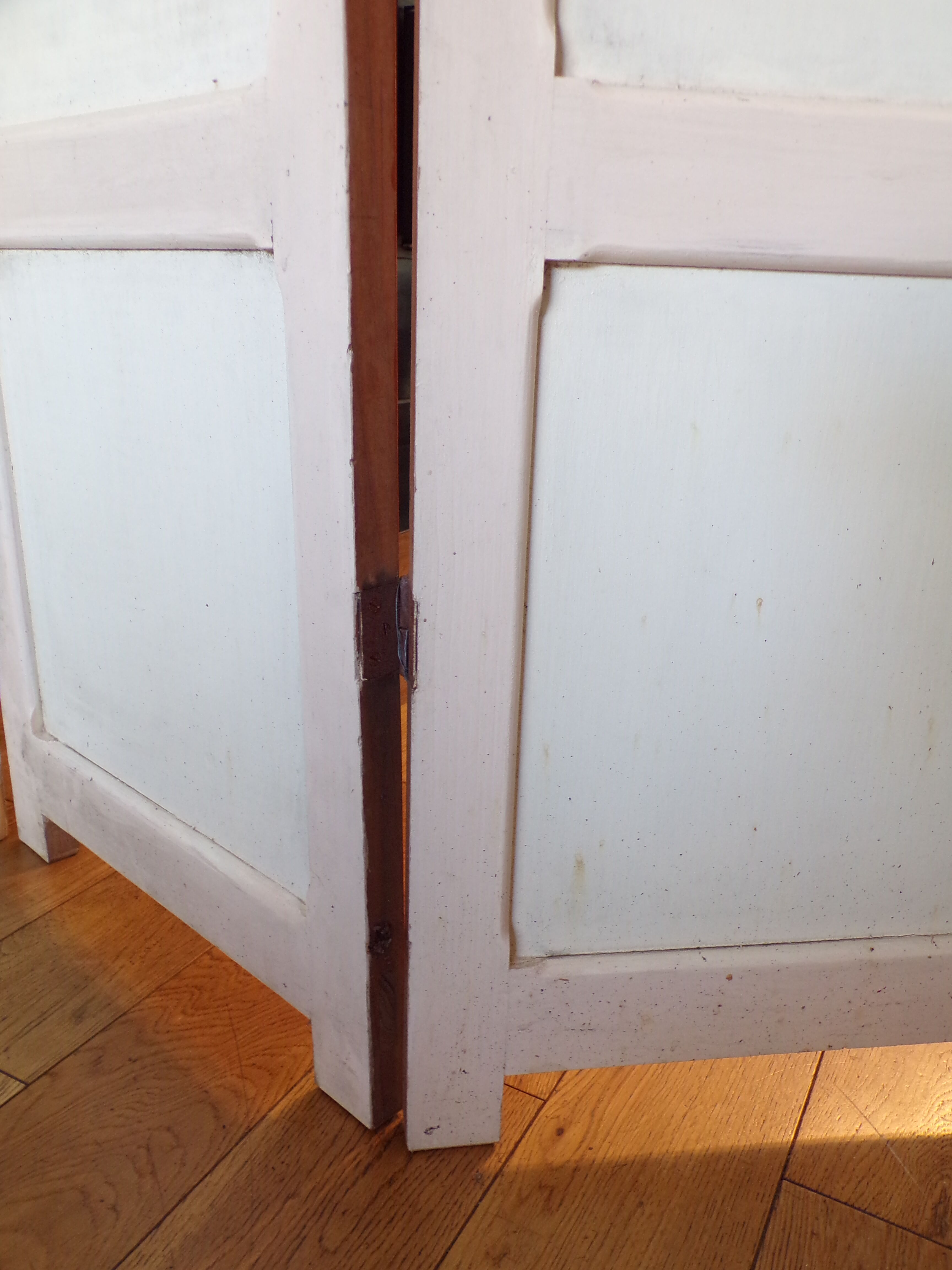 Old screen 9 wooden panels