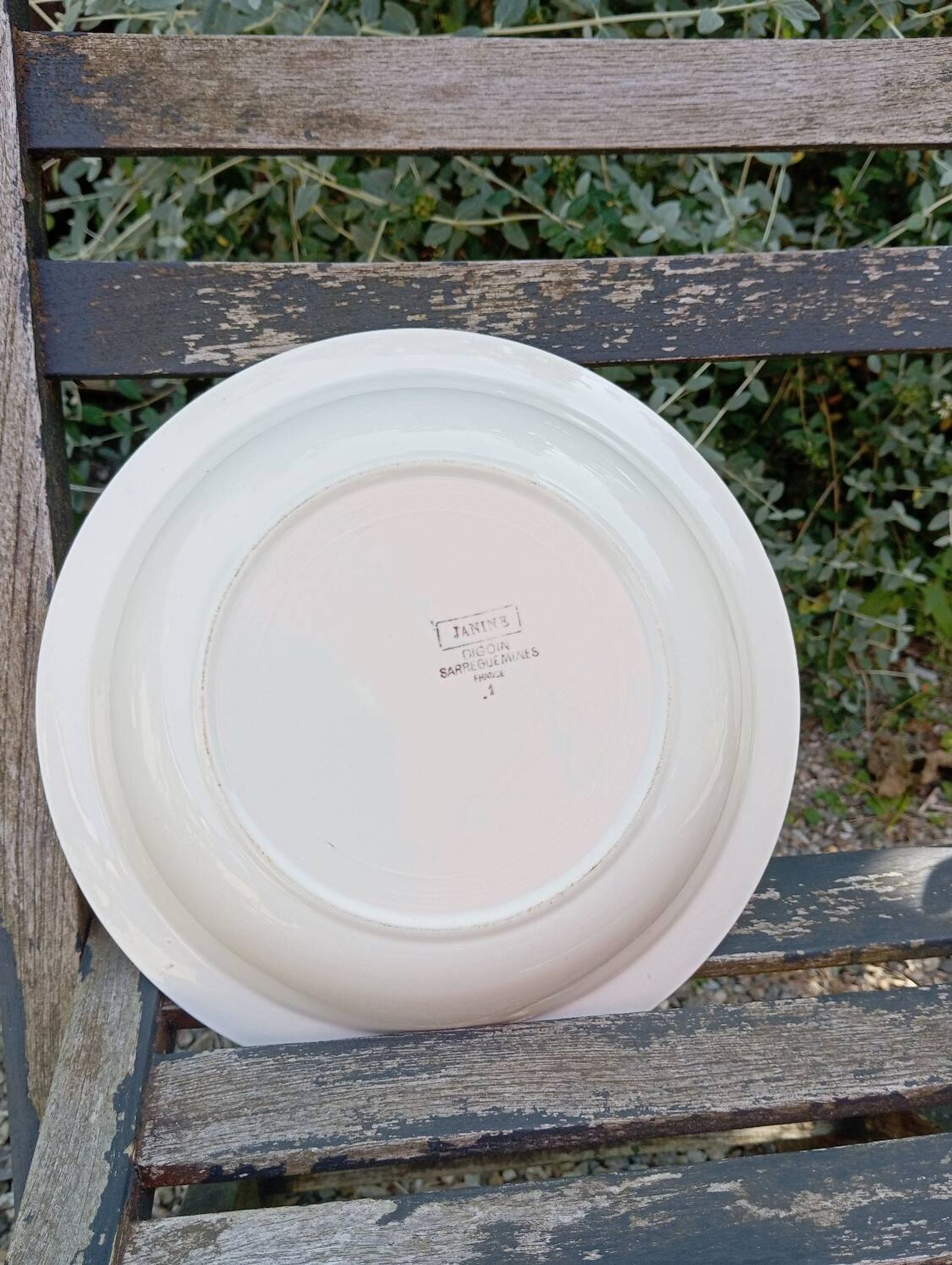 Round hollow dish or large plate, Janine model by Digoin, 1930/40