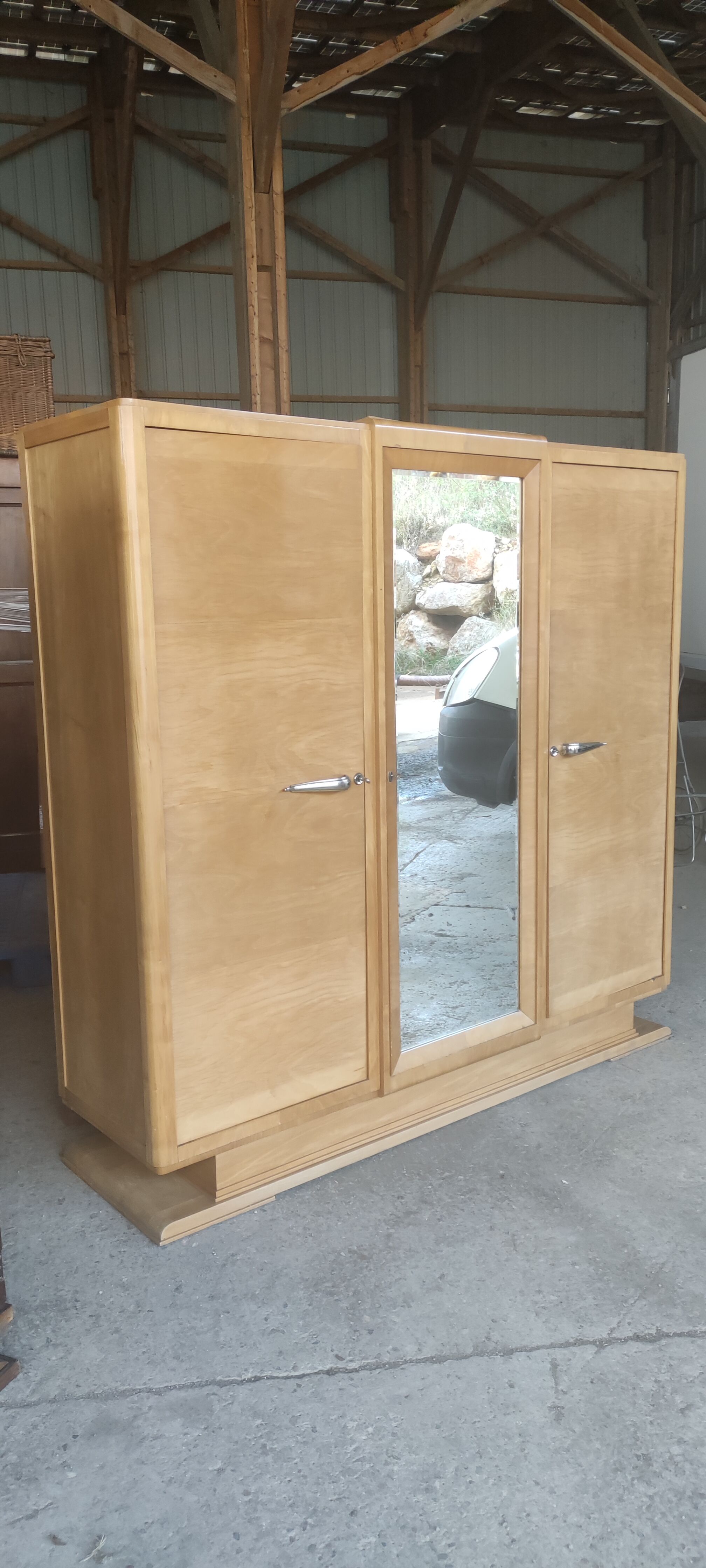 3-door art deco elm veneer cabinet