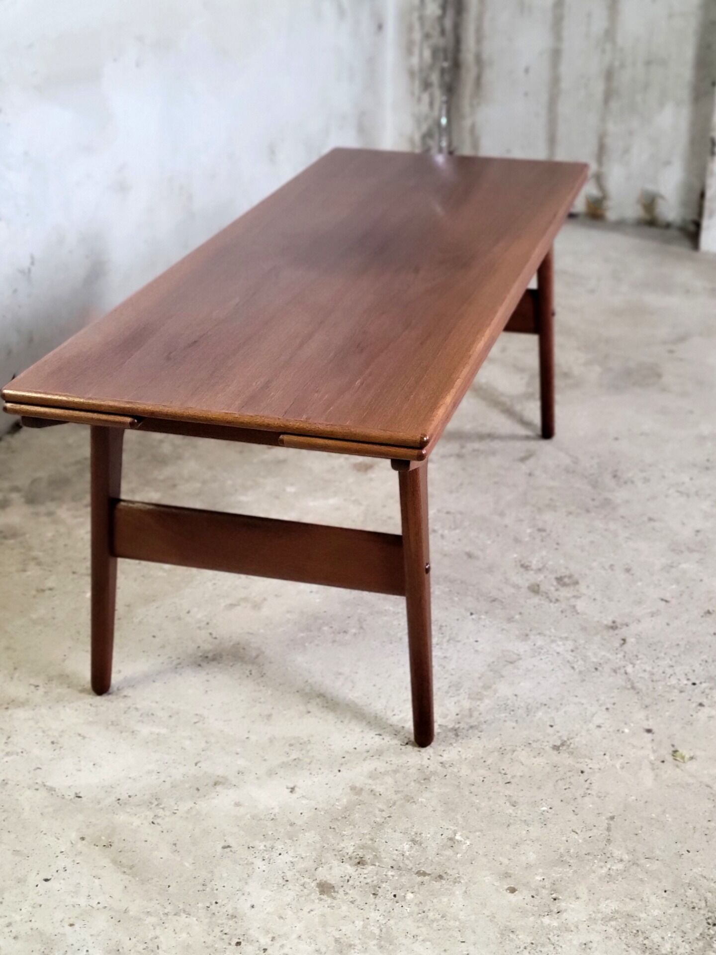 Danish height-adjustable coffee table by Trioh, 1960