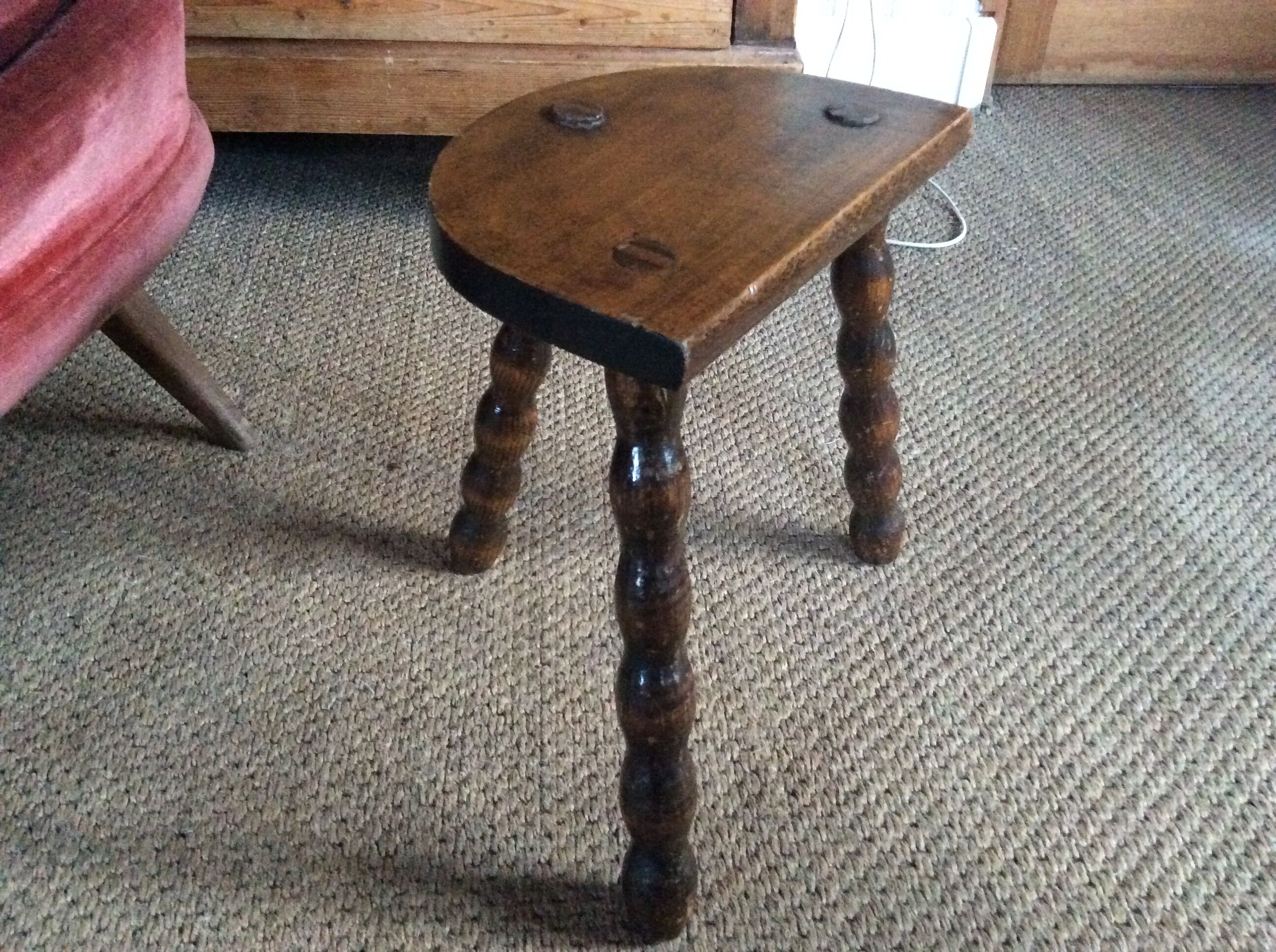 Tripod stool