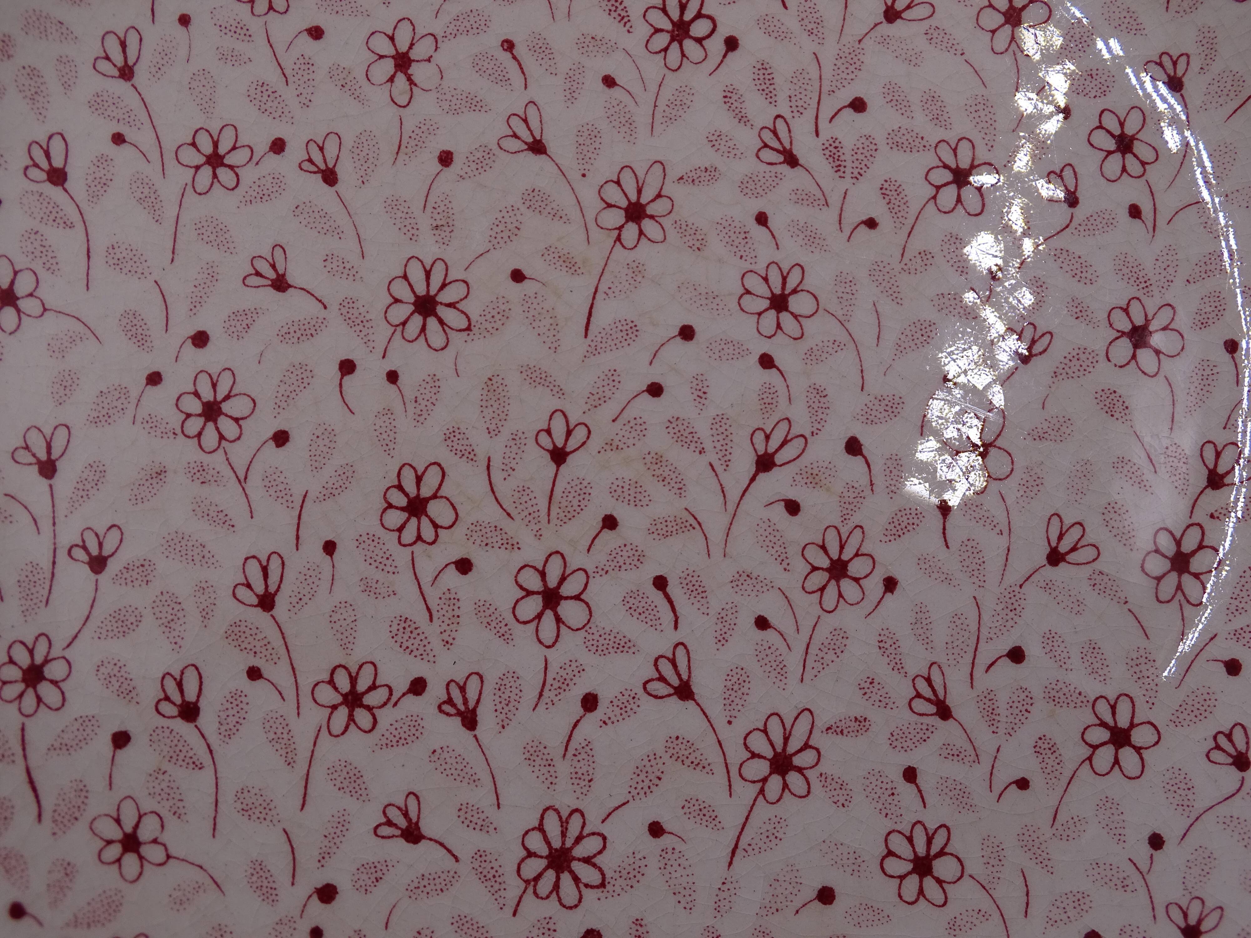 Set of 9 dessert plates in earthenware of Sarreguemines - Décor of pink flowers - 1970