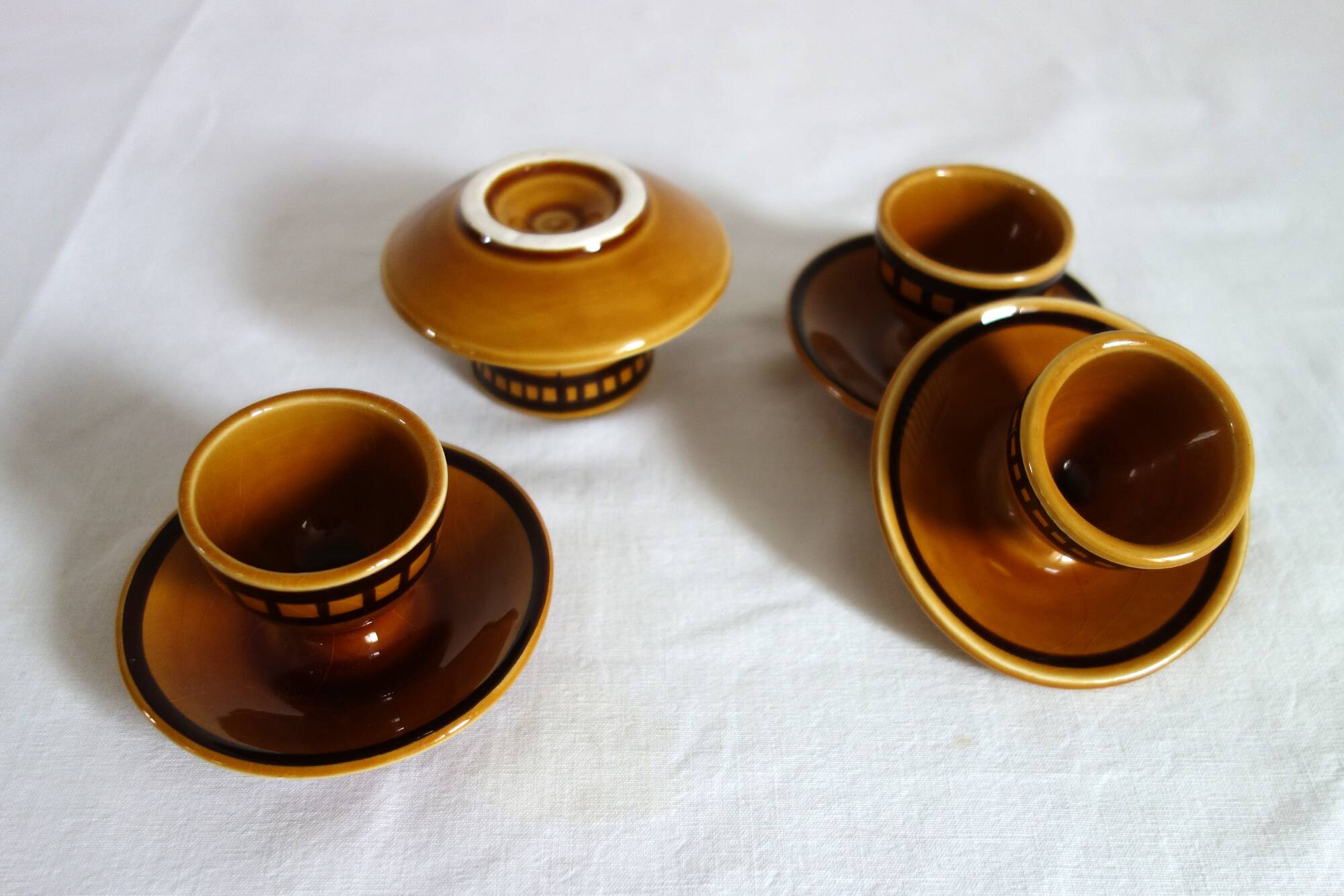 4 Longchamp glazed ceramic egg cups from the 70s