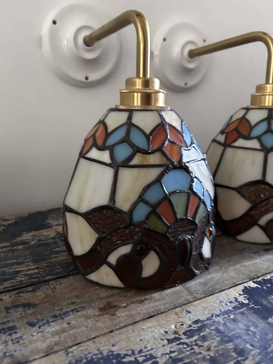 Paire d’appliques murales vitrail