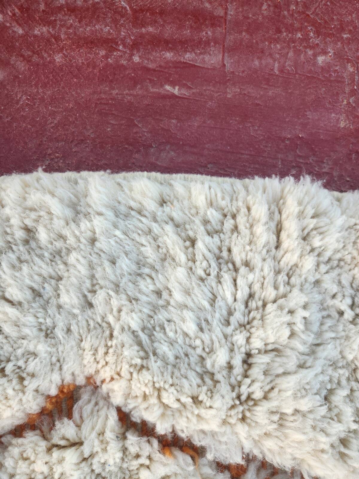 Beni Ouarain rug 300x200 cm – Thick ivory wool, diamond patterns