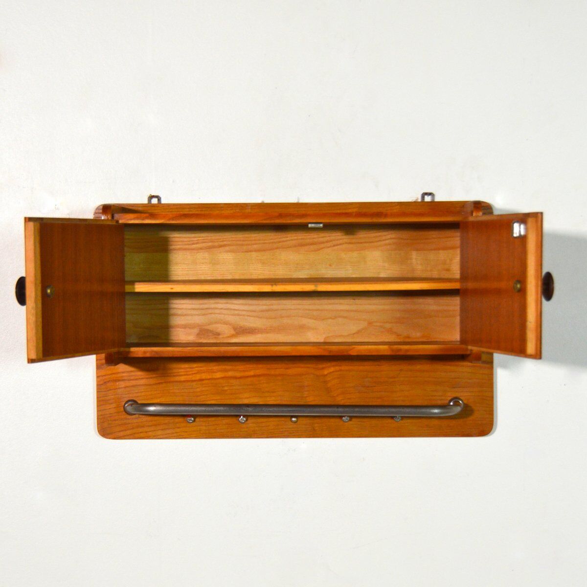 Wall shelf 2 doors 1950s