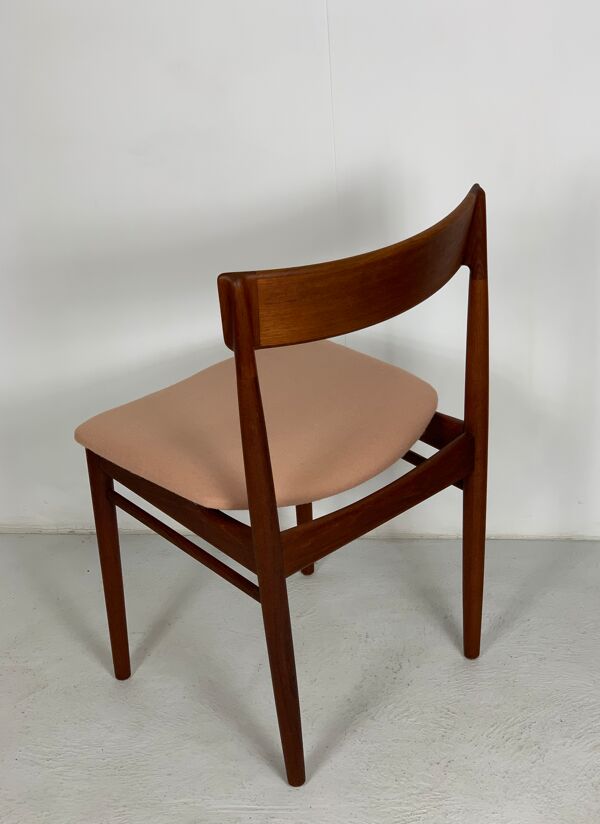 Chaise de salle à manger danoise en teck par Henry Rosengren Hansen
