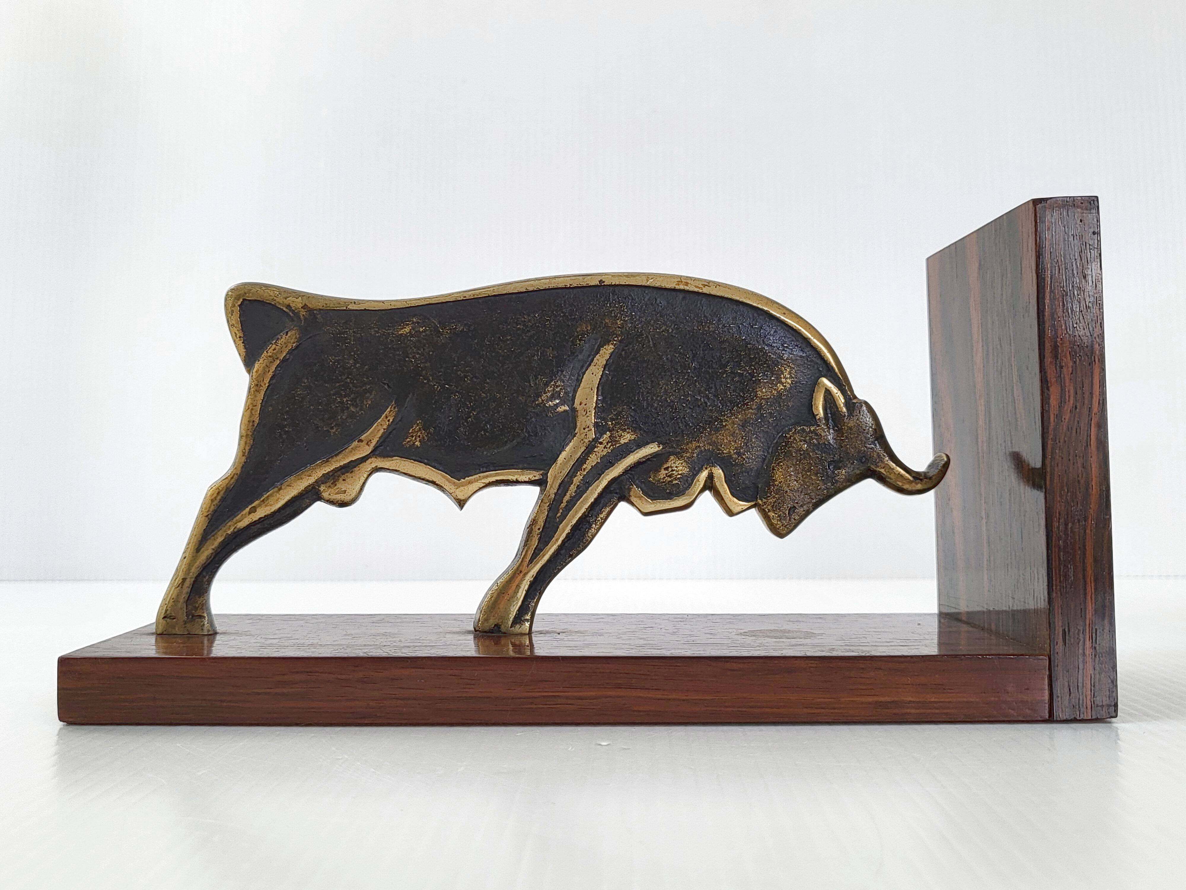Pair of vintage bulls bookends 1960