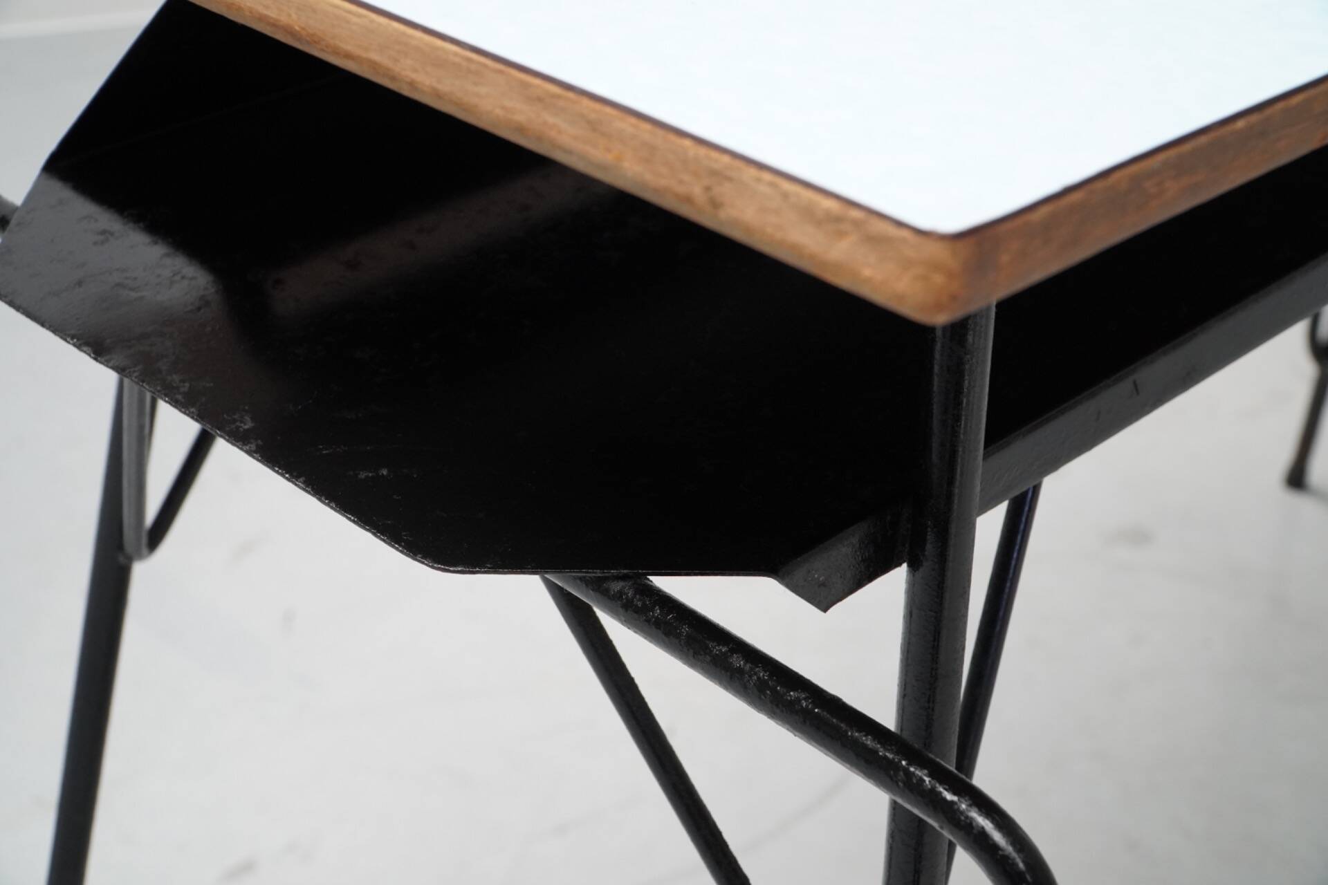 Willy Van Der Meeren, Teacher's Desk for Tubax