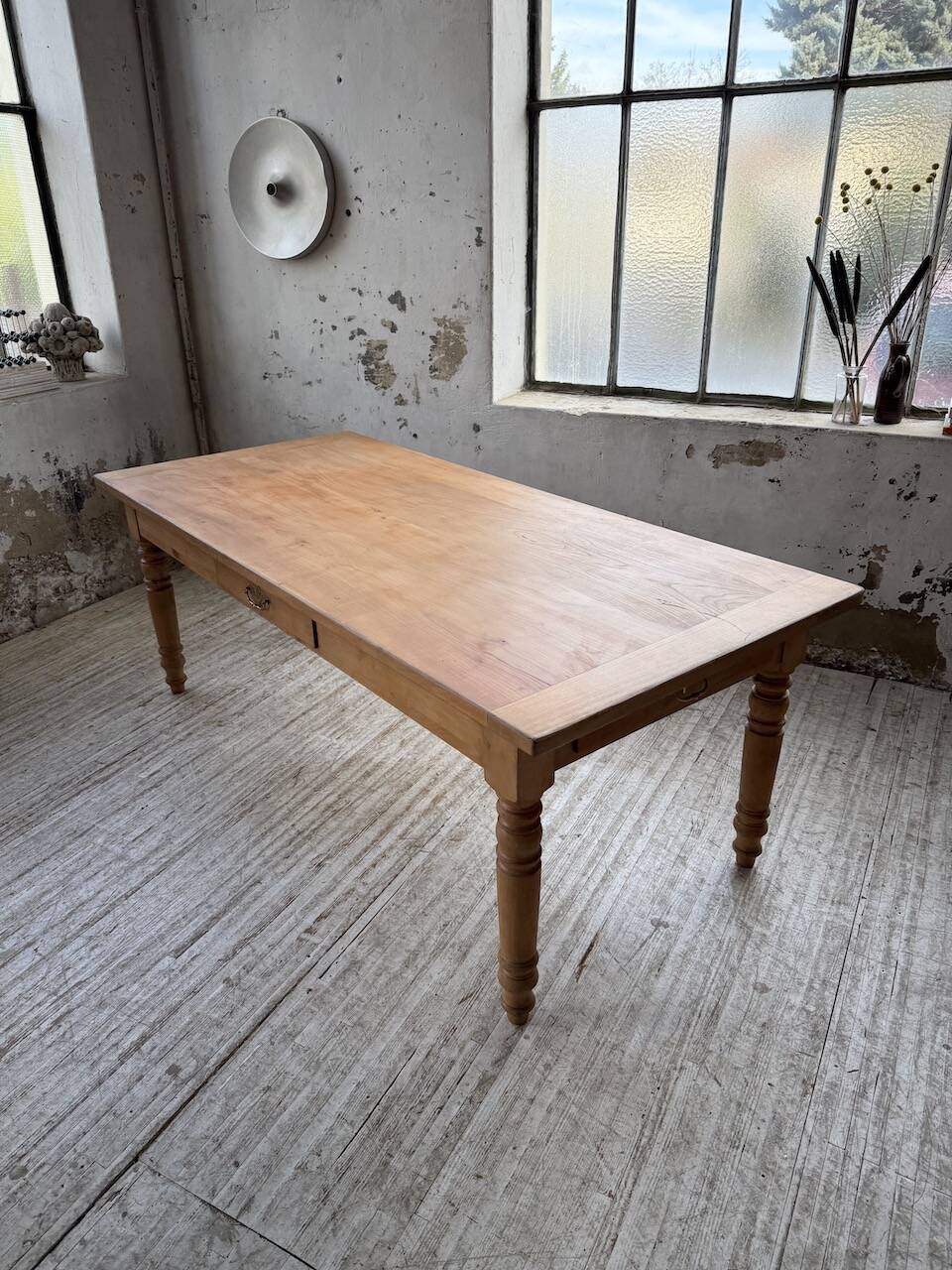 Table de ferme en merisier