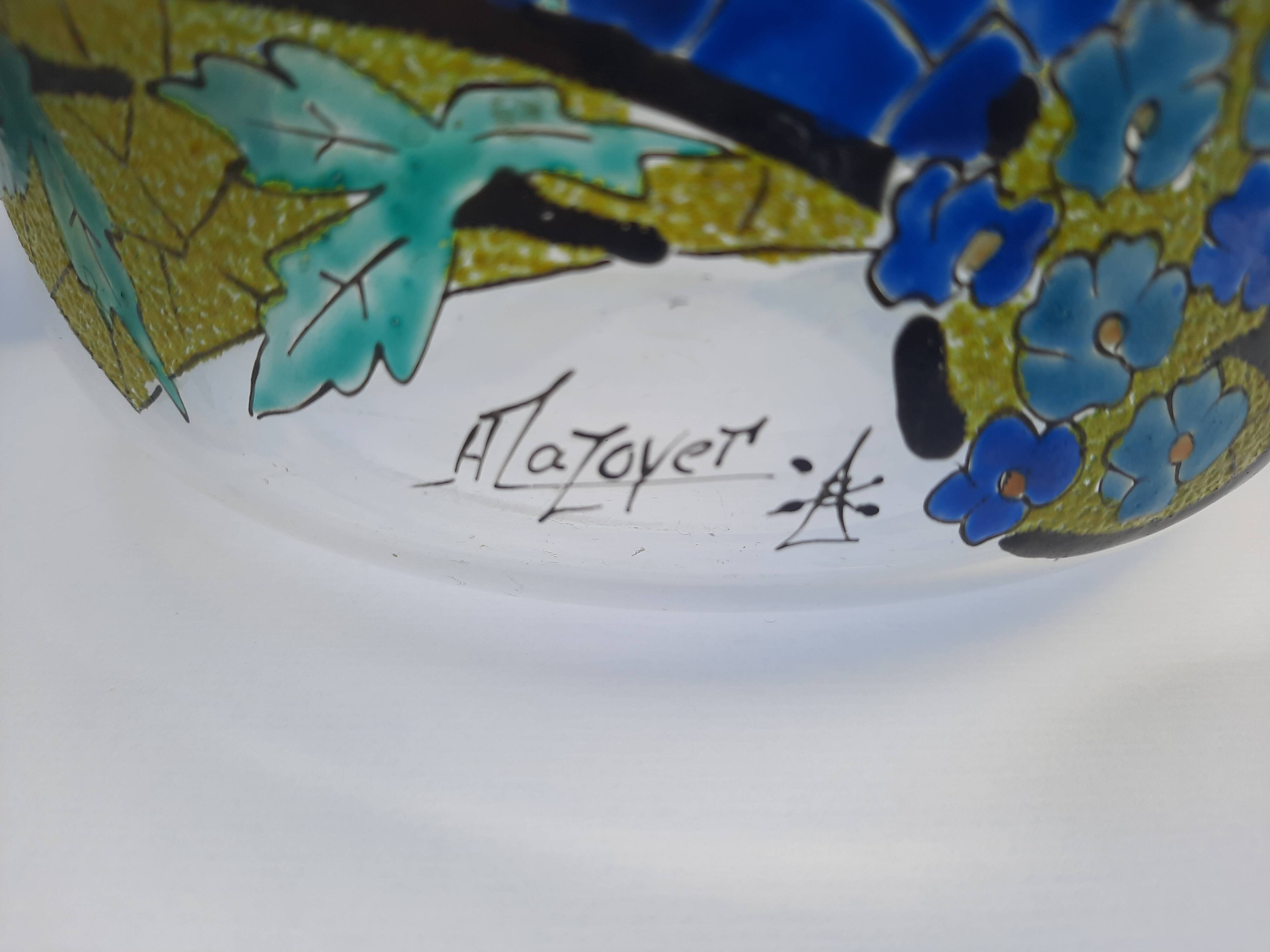 Signed Mazoyer cup. Art Deco enameled glass, 1920-1930.