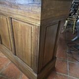oak bistro counter