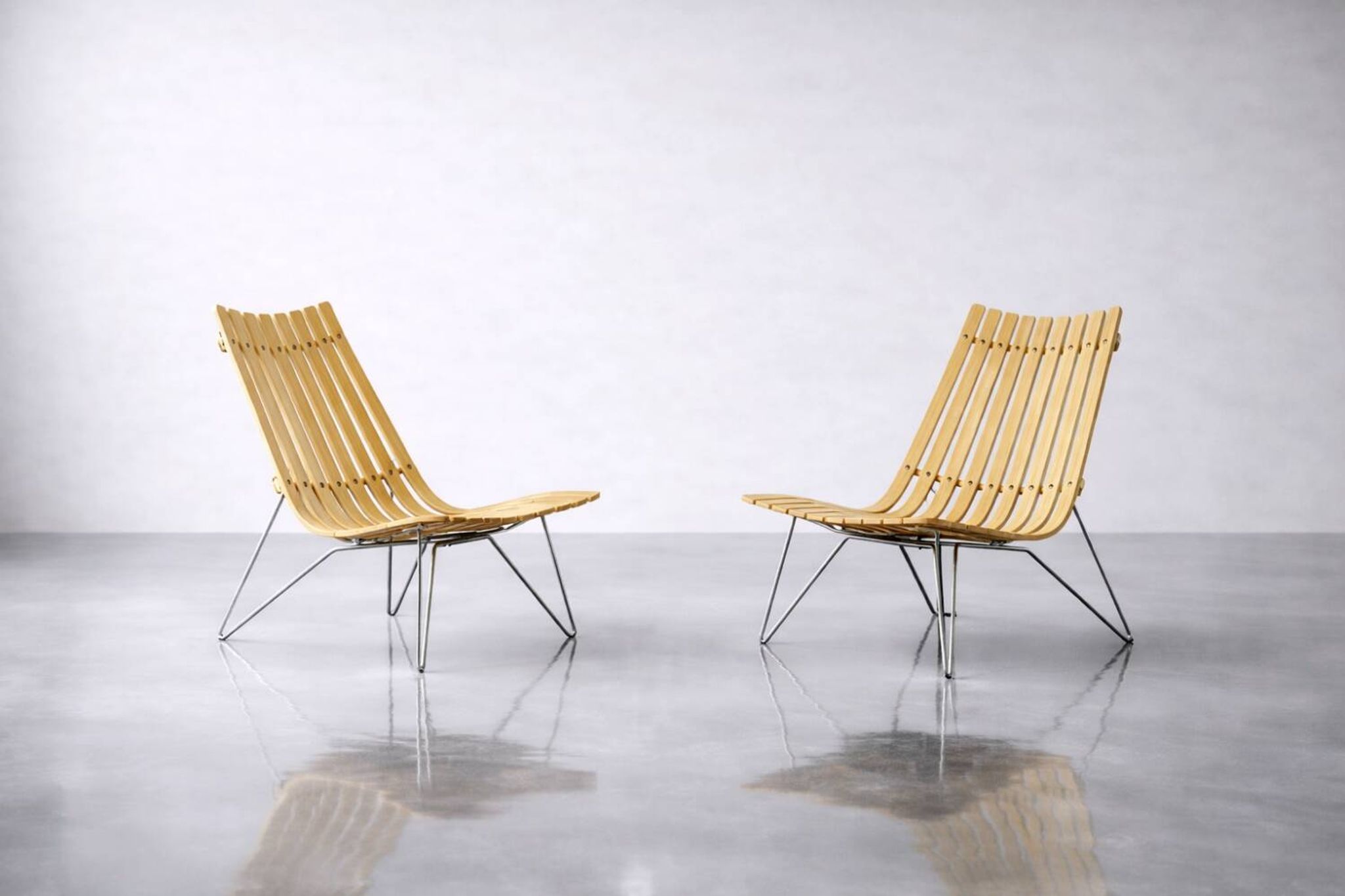 Pair of Scandinavian Scandia Easy Chairs by Hans Brattrud for Fjordfiesta
