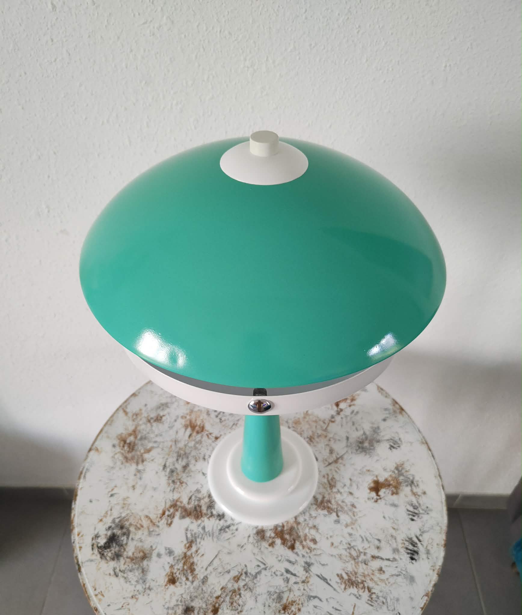 Vintage lamp 1980 futuristic design