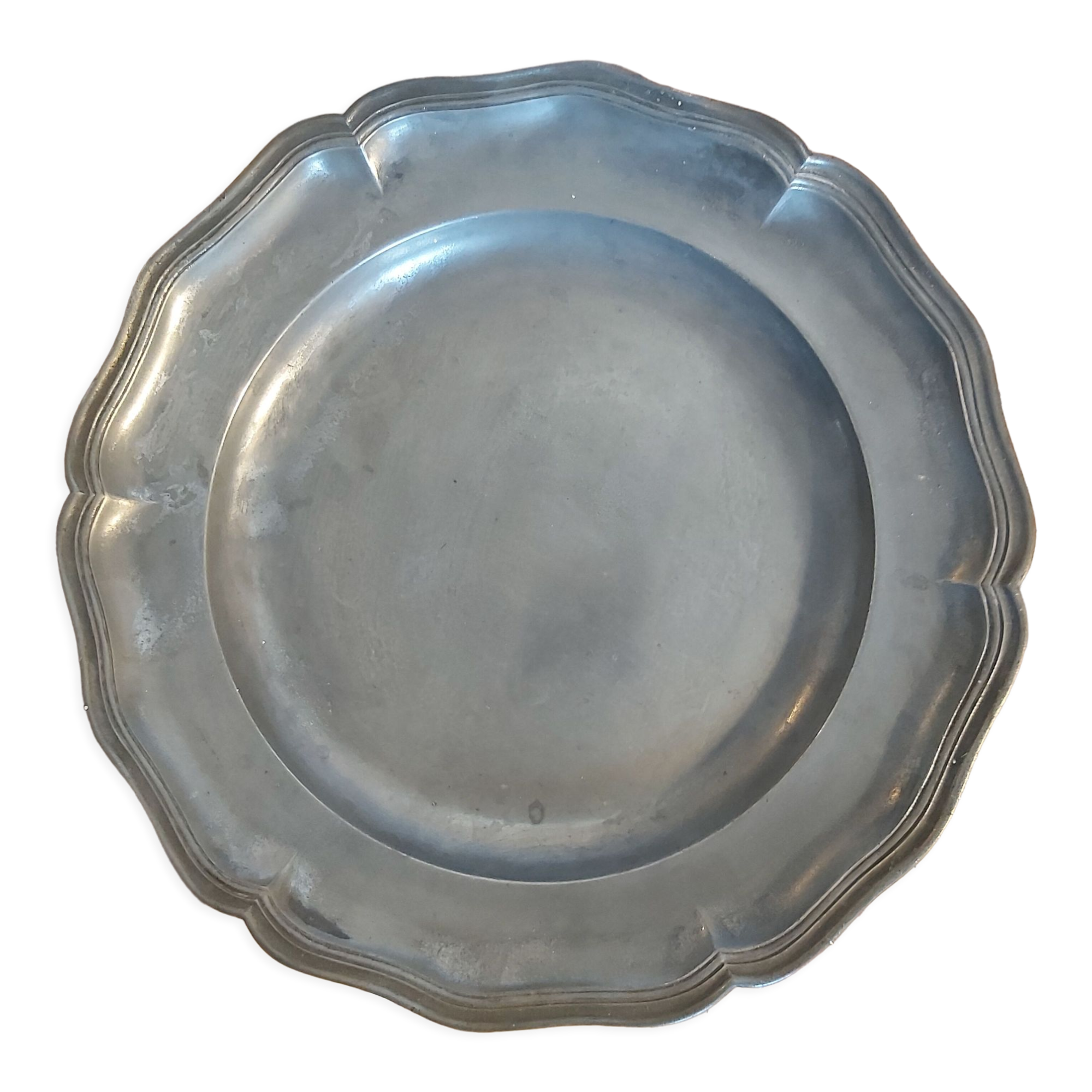 Plat en étain