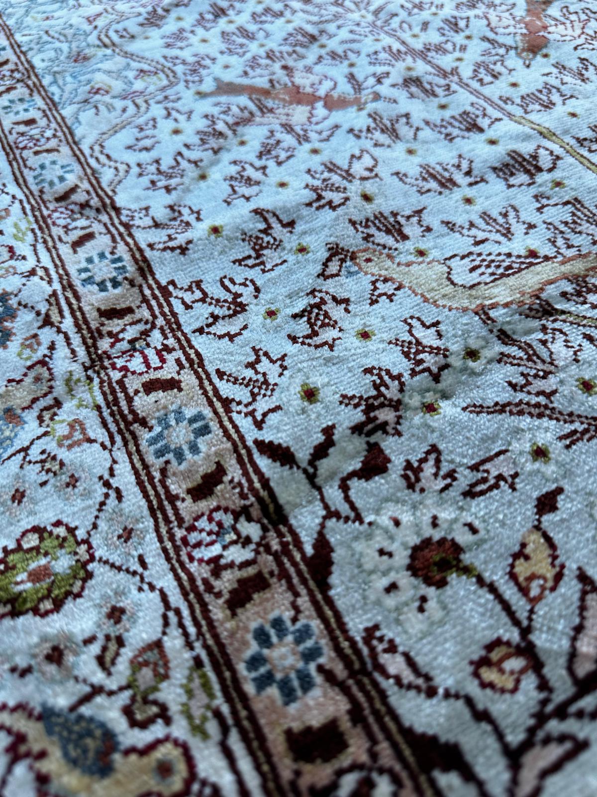 Kayseri pure silk rug 60cm x 120cm