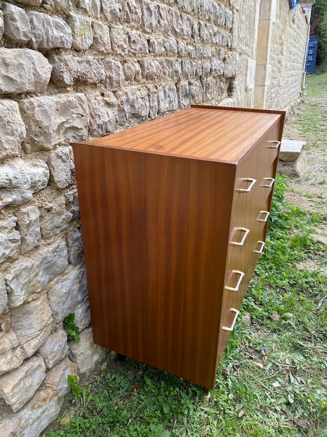 Vintage 70s chest of drawers