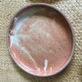 Series of 8 flat sandstone plates