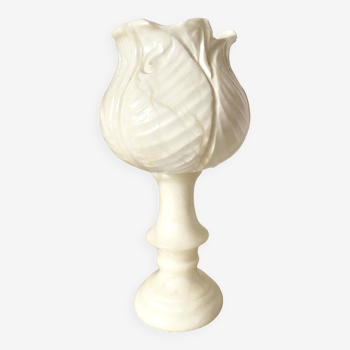 Alabaster flower lamp