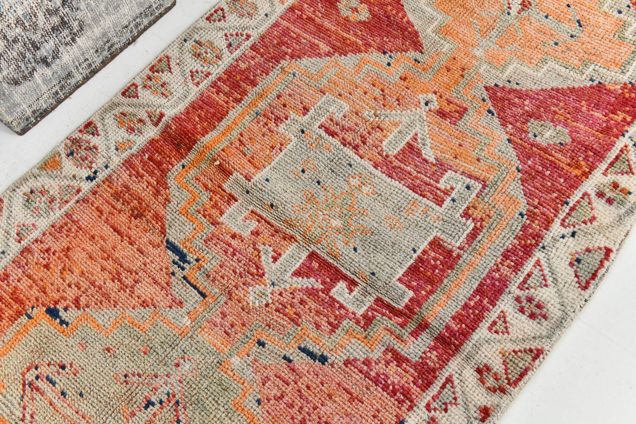 Tapis de couloir vintage à motifs géométriques rouge et orange, 102 x 332 cm