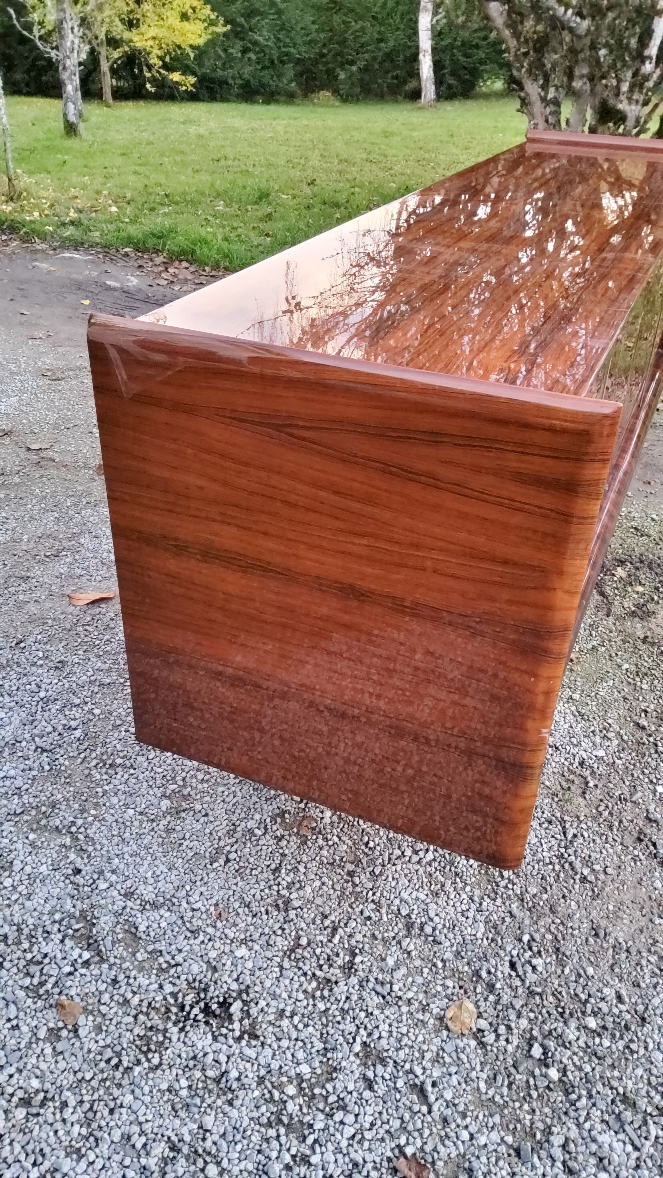 60s rosewood rosewood blackened feet airplane wings