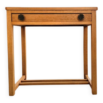 Table d'appoint en chêne massif années 1970 Largeur 60 Profondeur 40 Hauteur 64 cm