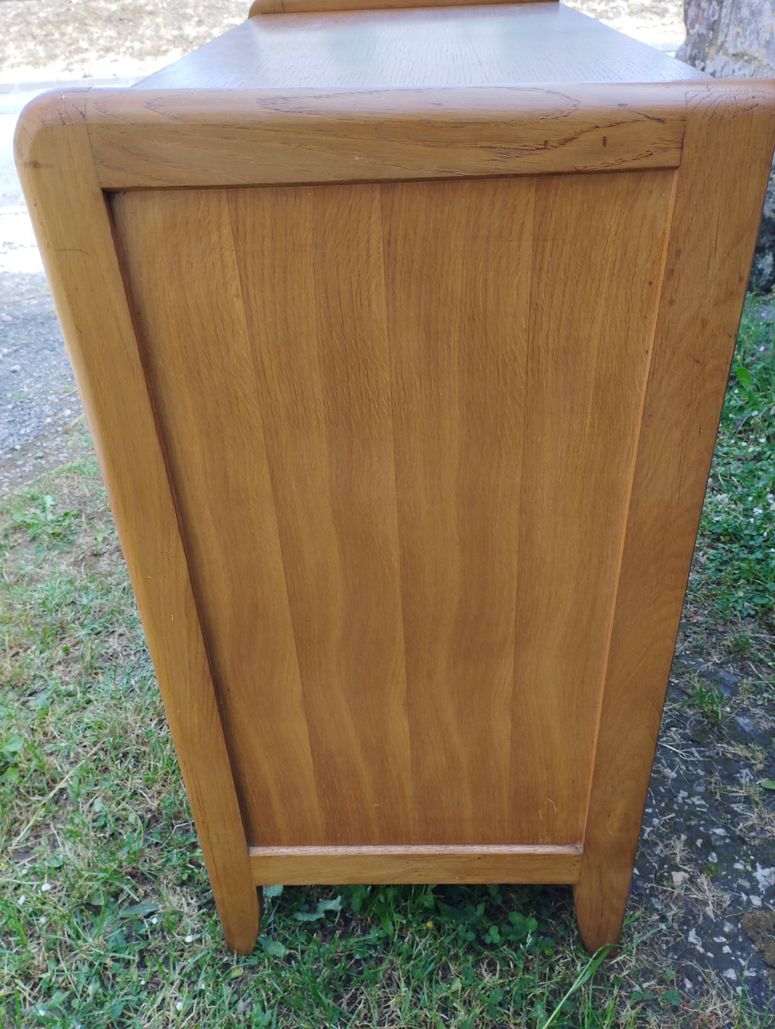 Vintage chest of drawers