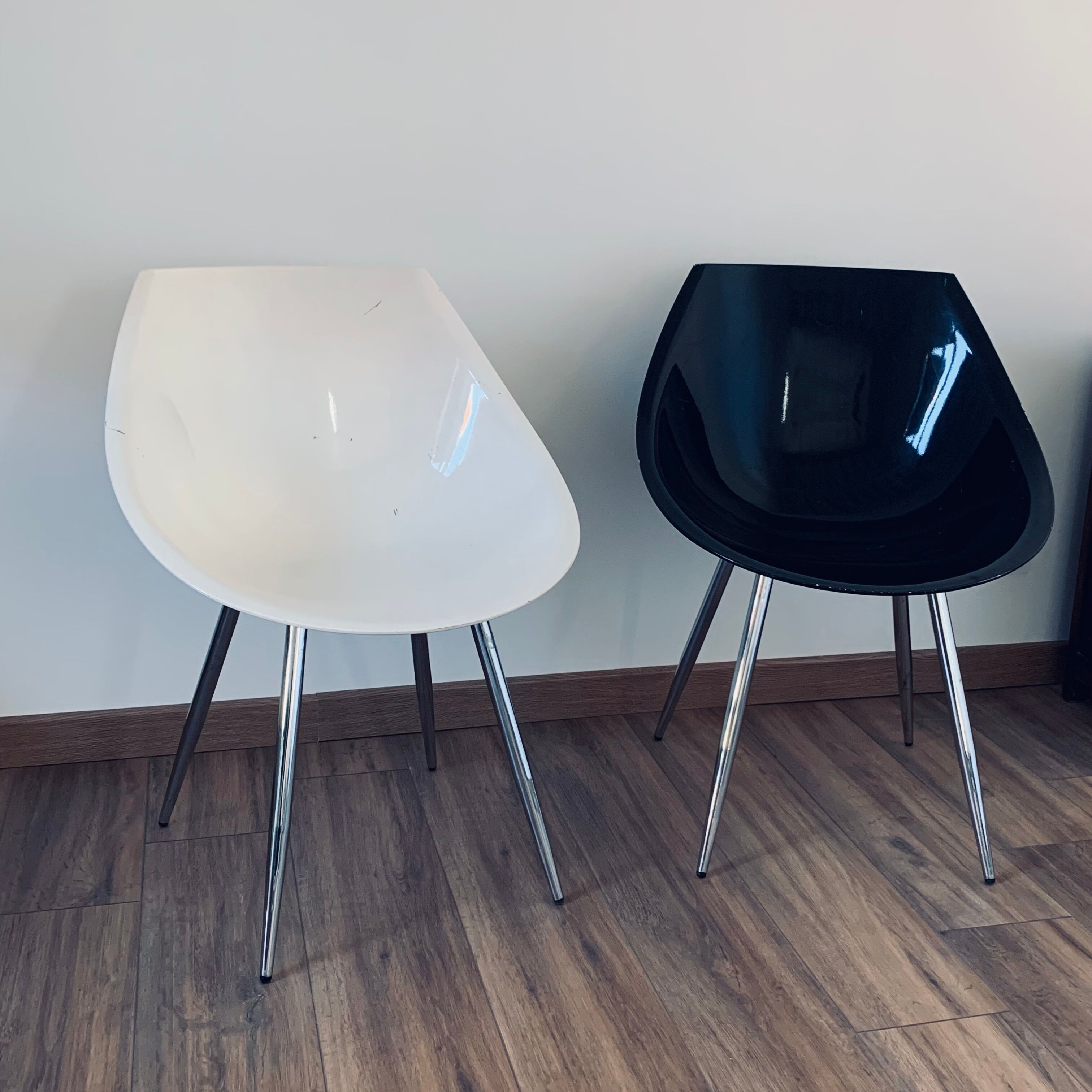 Duo of chairs