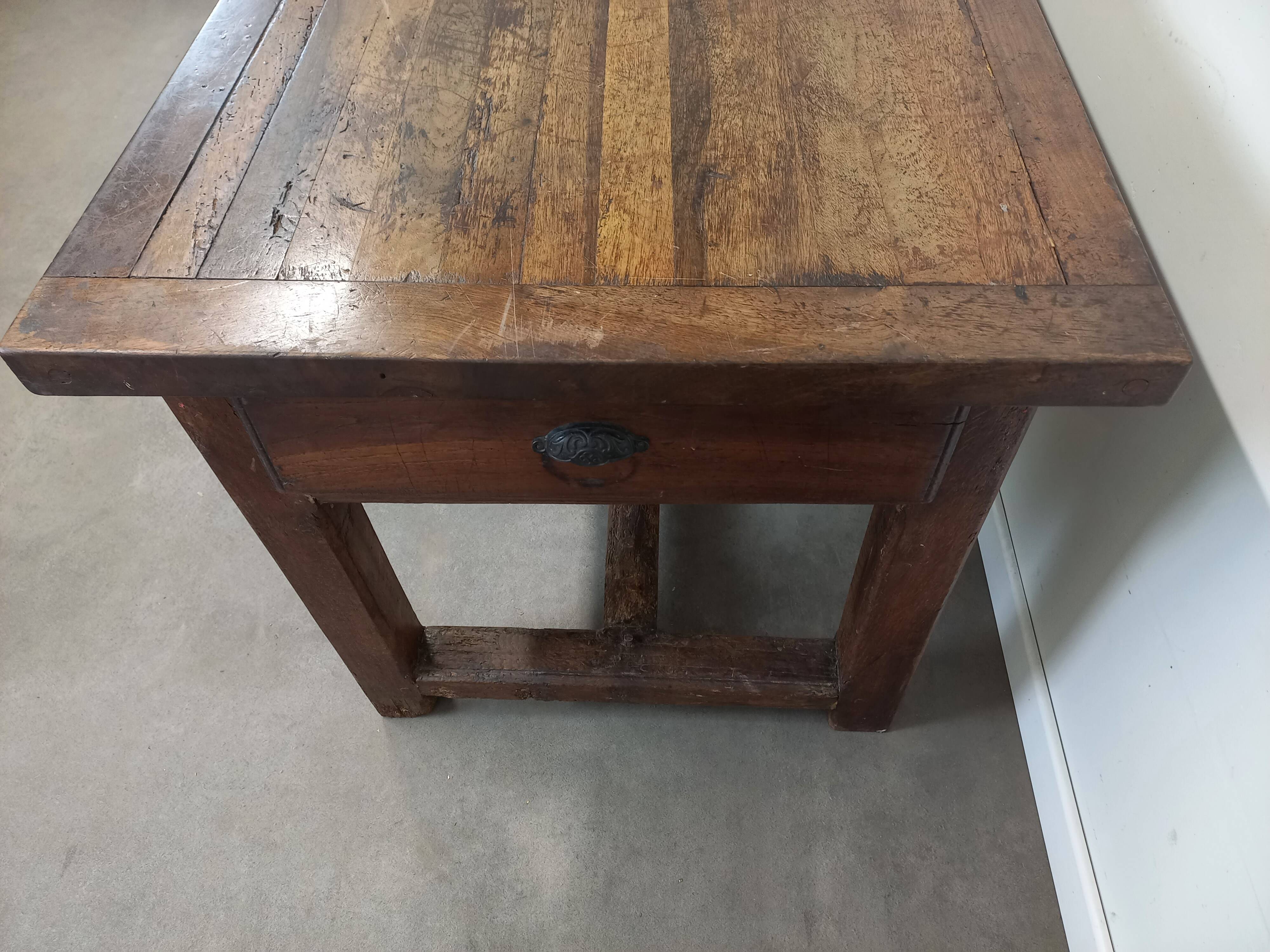Table de ferme ancienne en chêne