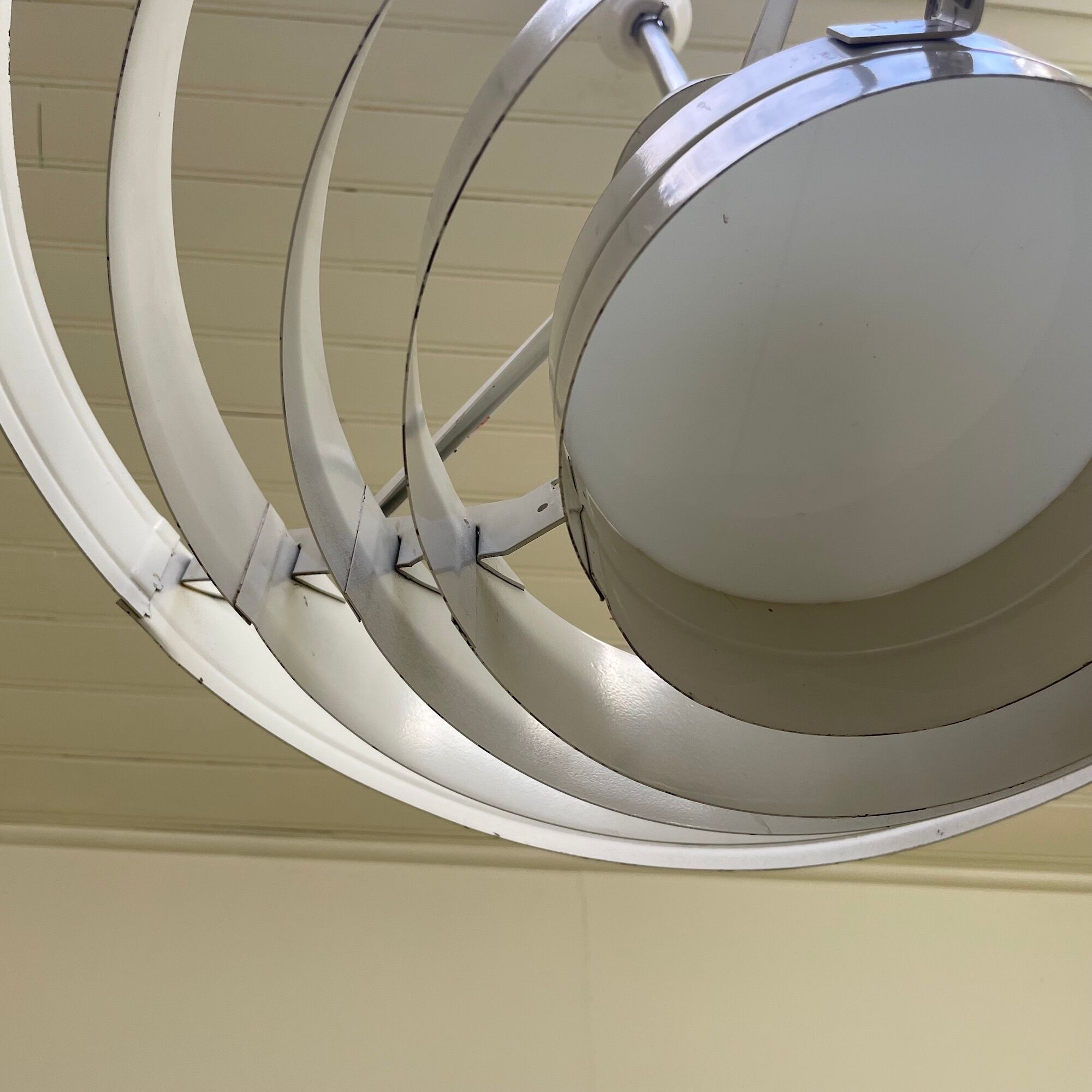 Minimalist suspension