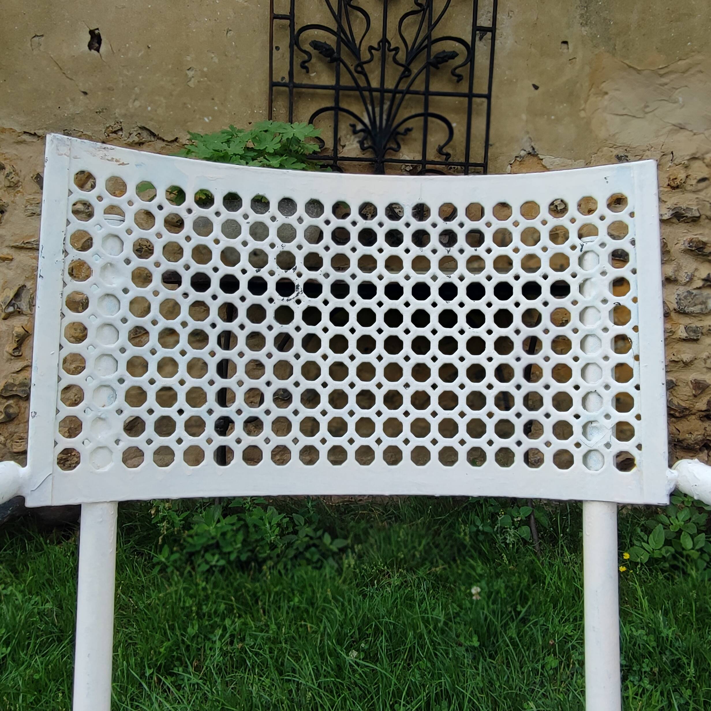 Armchairs and garden chairs 50/60s