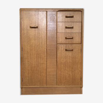 Vintage gentleman's cabinet in oak