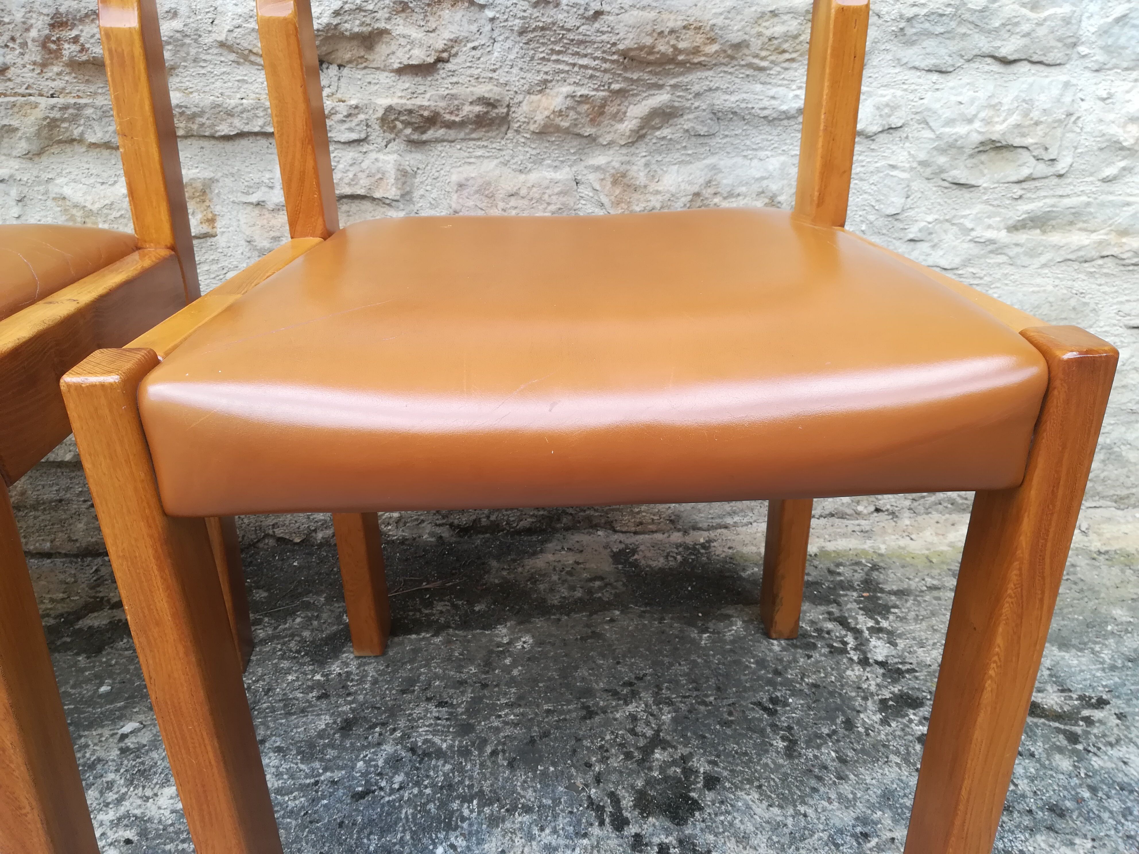 Maison Regain chairs in elm and leather