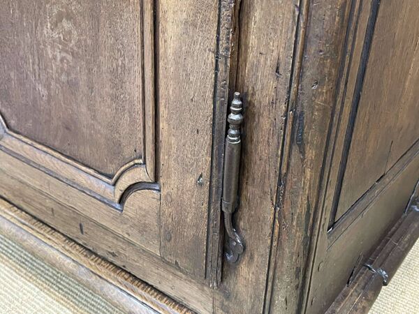 Vaisselier 3 portes du nord de la France en chêne du 18ème siècle