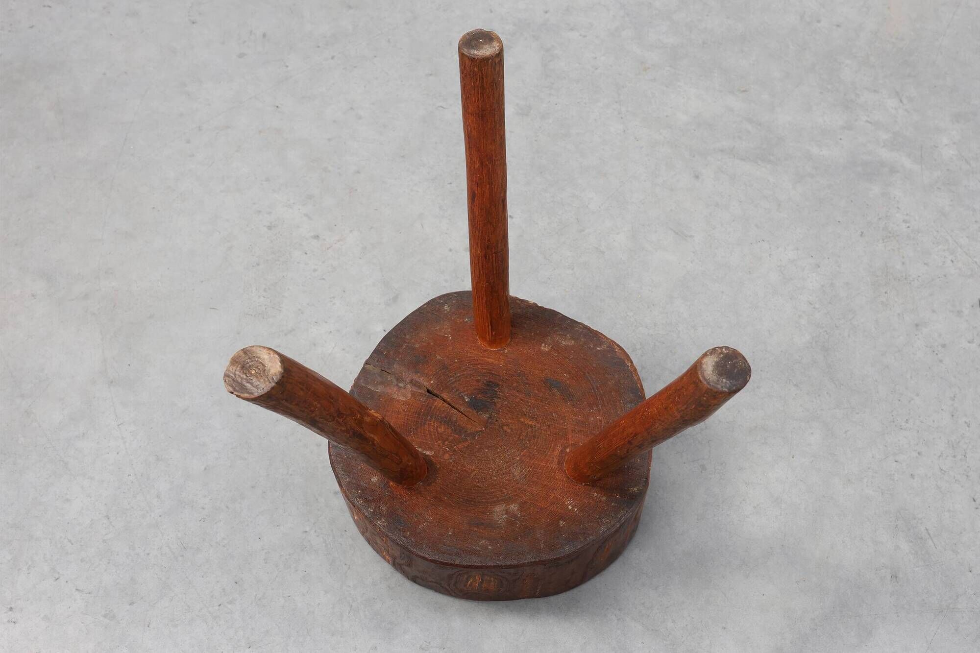 Rustic Oak Tripod Stool with Chunky Round Wooden Seat, France, circa 1920