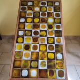 coffee table model planet