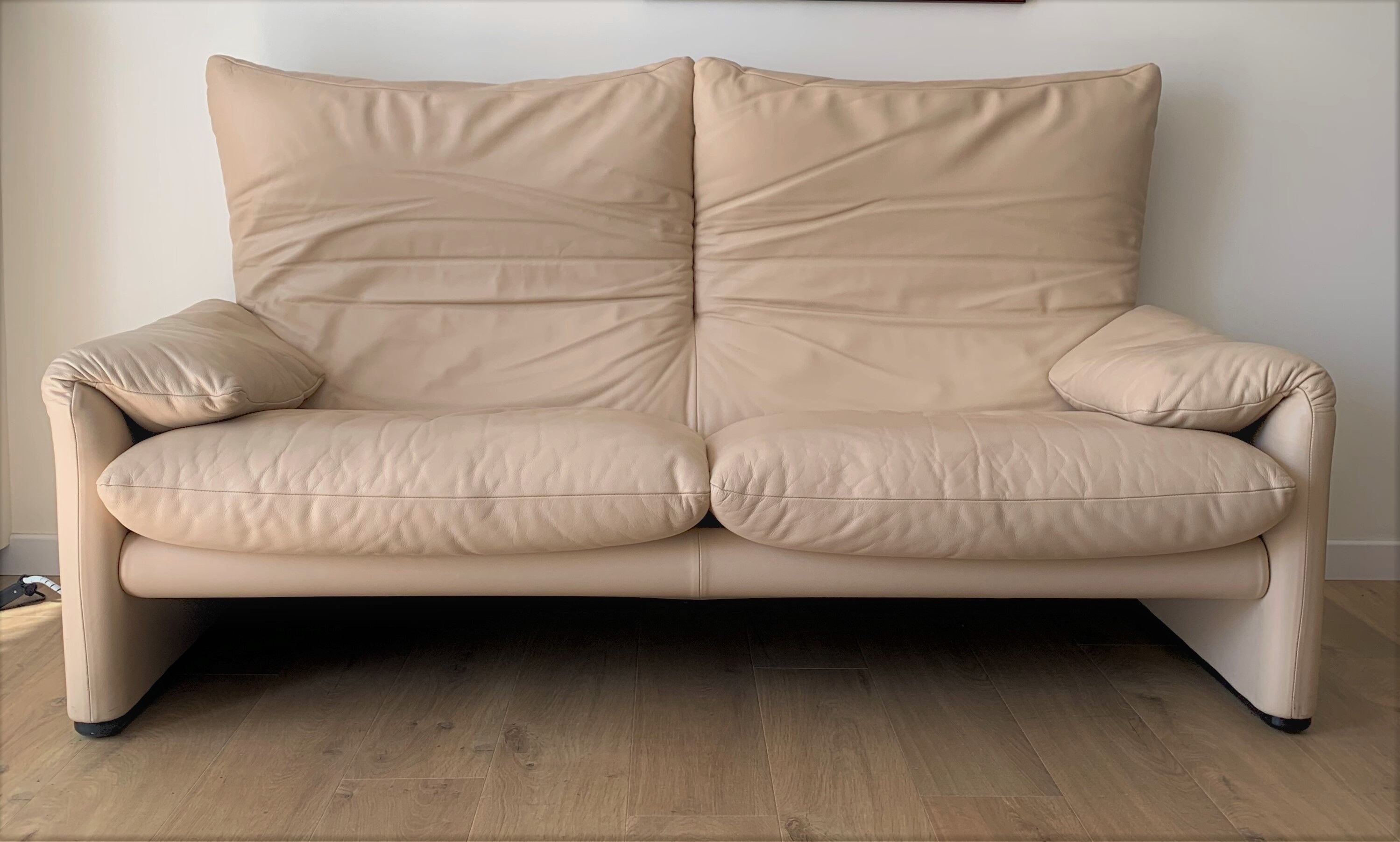 Cassina leather Maralunga sofa