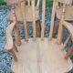 Set de 4 chaises et 1 fauteuil style montagne en chêne