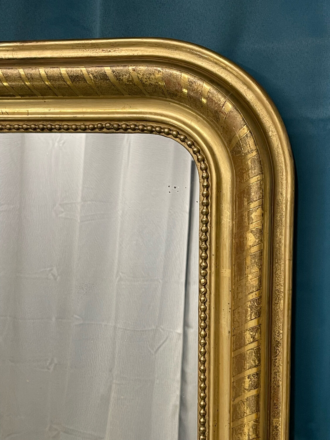 Mirror era Louis-Philippe gilding with gold leaf